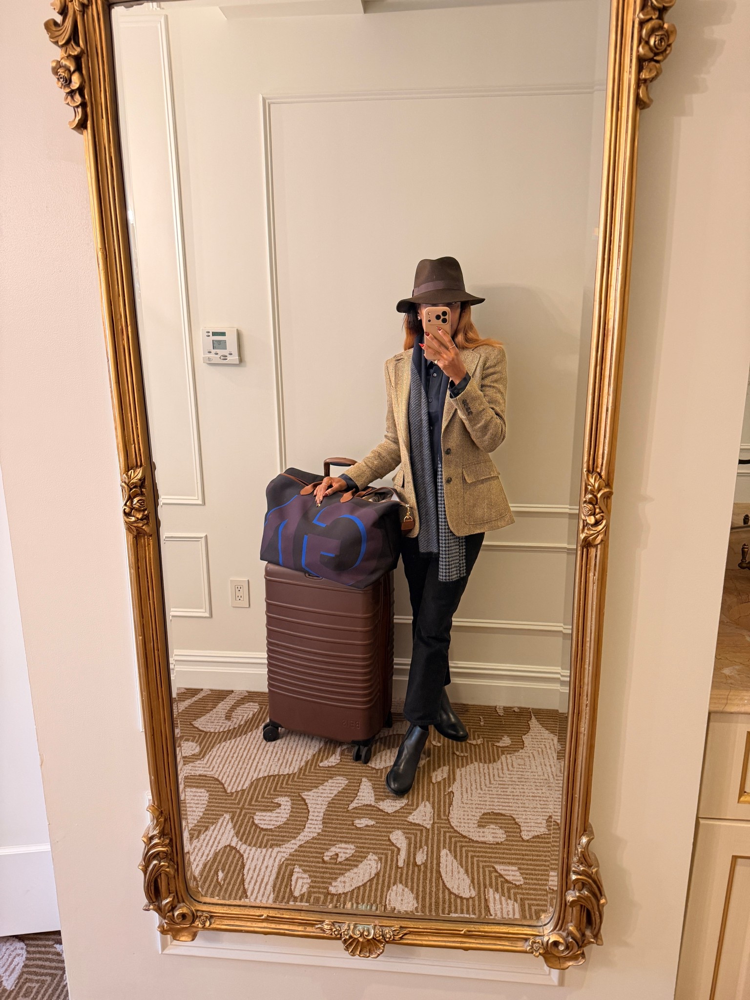 Airport outfit 🖤

#LTKHoliday #LTKOver40 #LTKootd