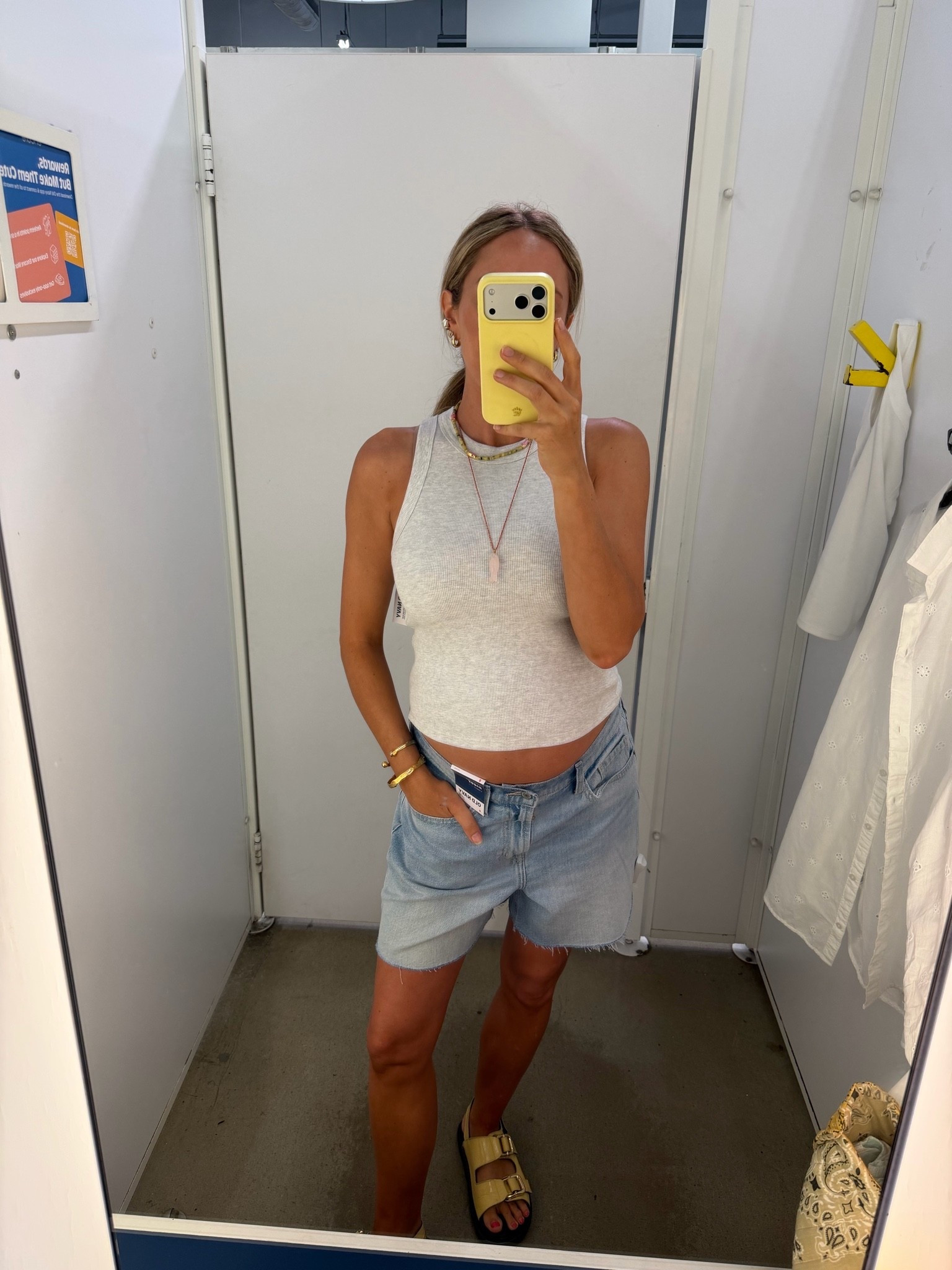 Size m tank 
Size 8 shorts