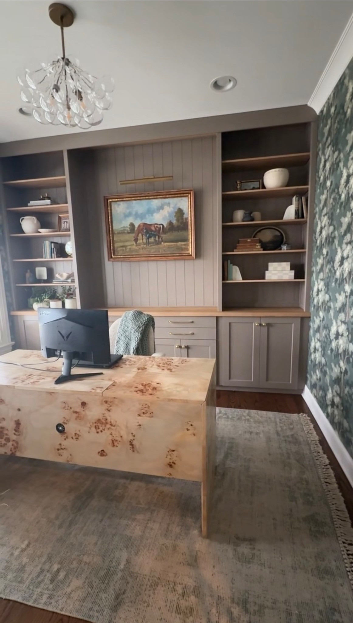 Office
IkeaHack
Wallpaper



#LTKHome