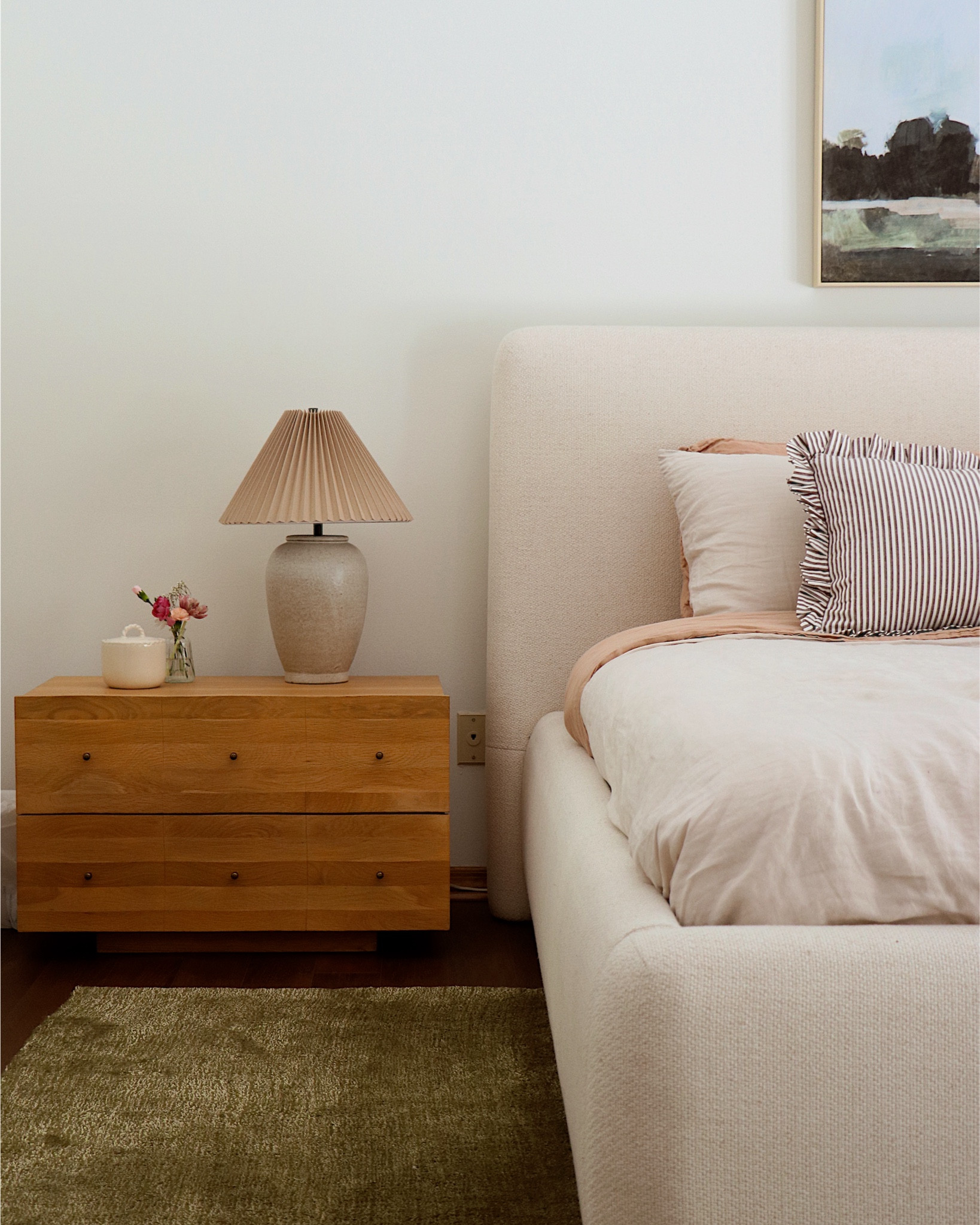 New bedroom spring refresh 💐


#LTKSeasonal #LTKSpringSale #LTKHome