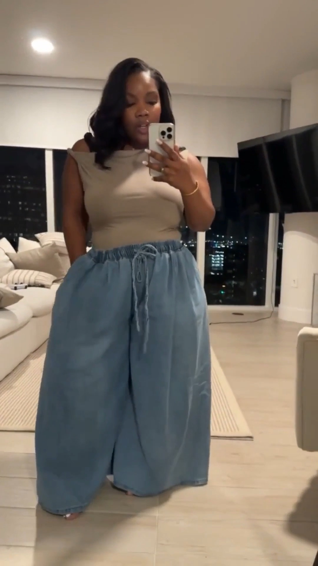 Y'all already know I love a top with a bit of interest on the neckline - this one from Abercrombie is a fave that I have in many colors.

Also, love these super wide leg boho jeans from Amazon that feel like pajamas, but create a super cool look.

Sizing details:
Top: L
Jeans: One Size

Abercrombie is 25-40% Off All Shorts & Swim + 20% Off Almost Everything Else 🤏🏾

SHORTSAF for a stackable 15% Off

#LTKSaleAlert #LTKSeasonal #LTKMidsize