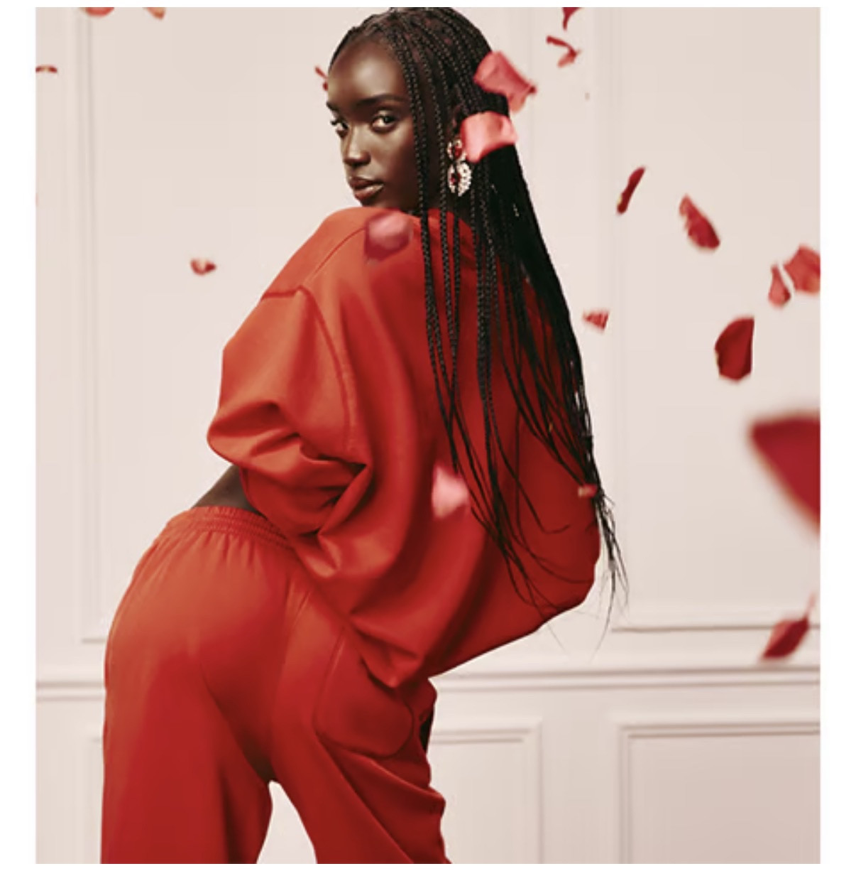 Nothing says Valentine’s Day like cute pajamas from Victoria’s Secret 💖
Feminine, flattering, and so comfortable — perfect for date night in, Galentine’s sleepovers, or slow cozy mornings. These are definitely the kind of PJs you’ll want on repeat all season long.

#ValentinesDaySeason #VictoriasSecretStyle #CutePajamas #CozyVibes #LTKValentines #LTKStyle #ShoppingWithPriiincesss #AtlantaContentCreator

#LTKMidsize #LTKValentine #LTKSeasonal