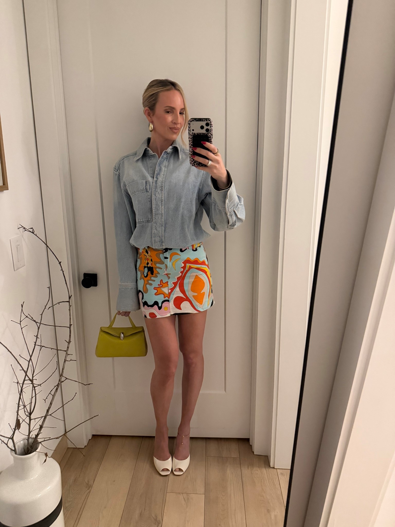 It’s warm now here in nc so it’s officially pucci season💁🏼‍♀️

#LTKTall #LTKootd #LTKOver40

#LTKOver40 #LTKTall #LTKdayinmylife