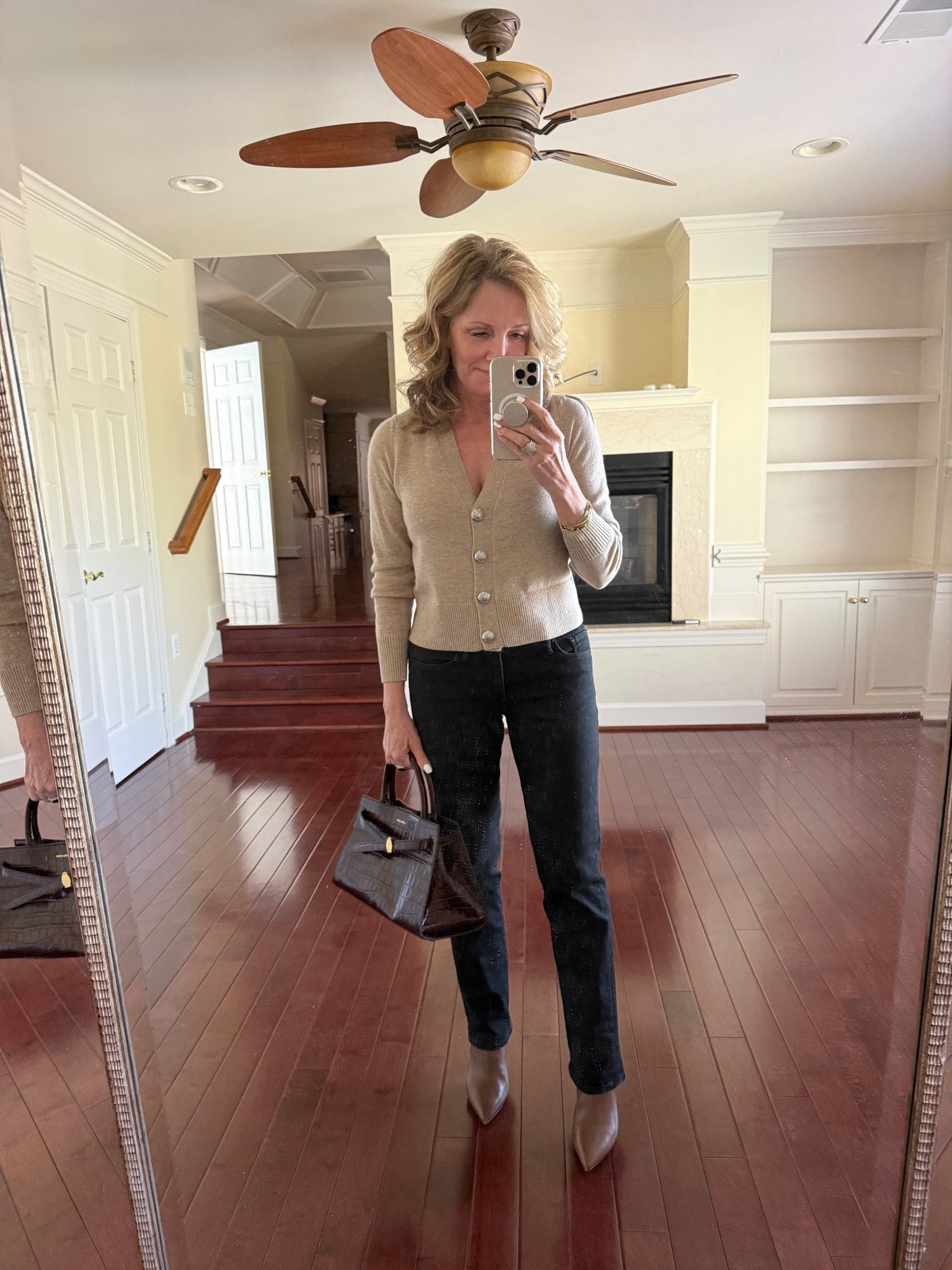 Perfect lightweight cashmere for cooler spring days 

#LTKSaleAlert #LTKPetite #LTKOver40