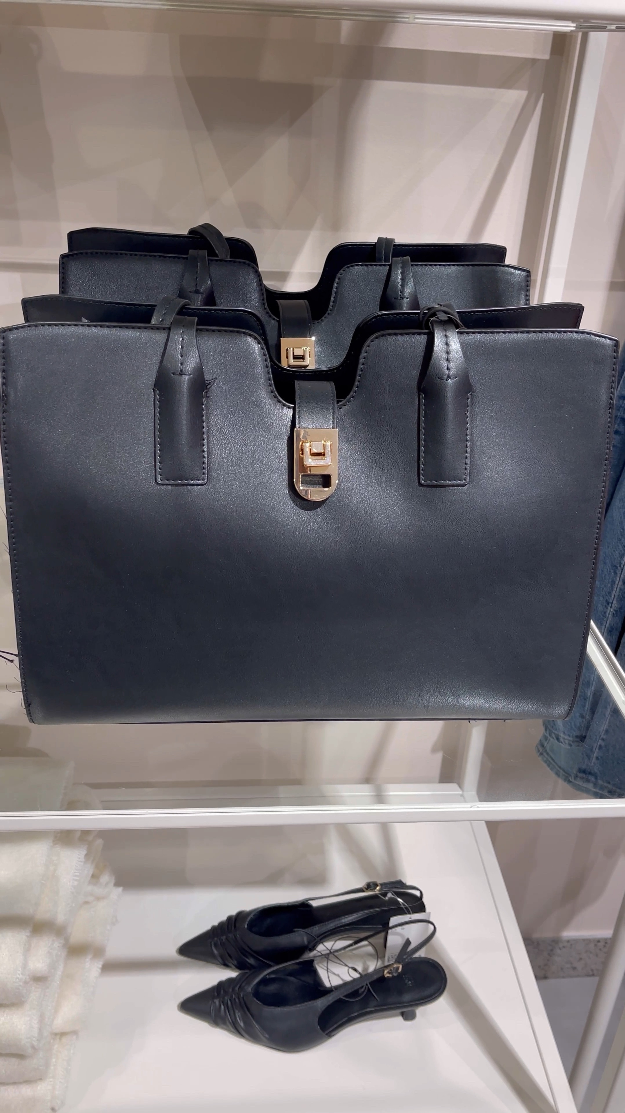 ✨H&M Finds ✨

#LTKShoeCrush #LTKItBag #LTKVideo