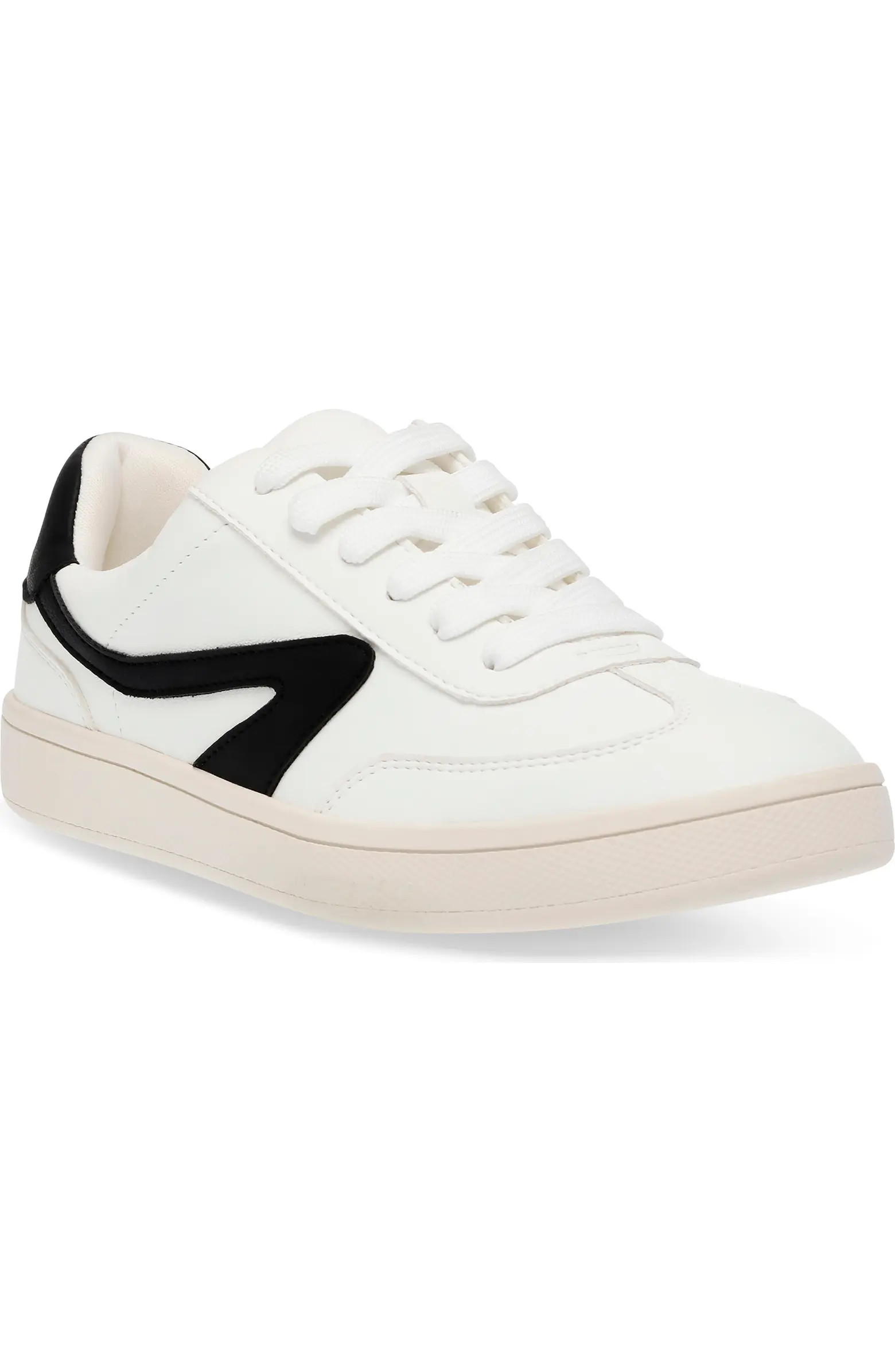 Voyage Sneaker (Women) | Nordstrom Rack