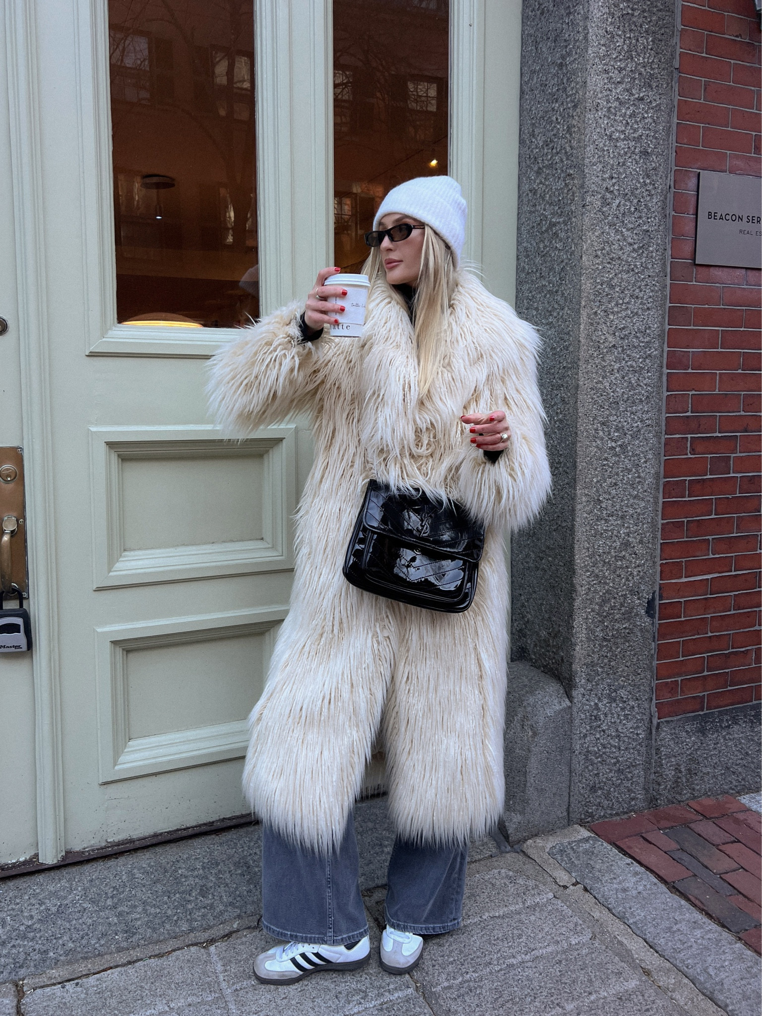 a cute but warm look for winter 💛

#LTKStyleTip #LTKSeasonal