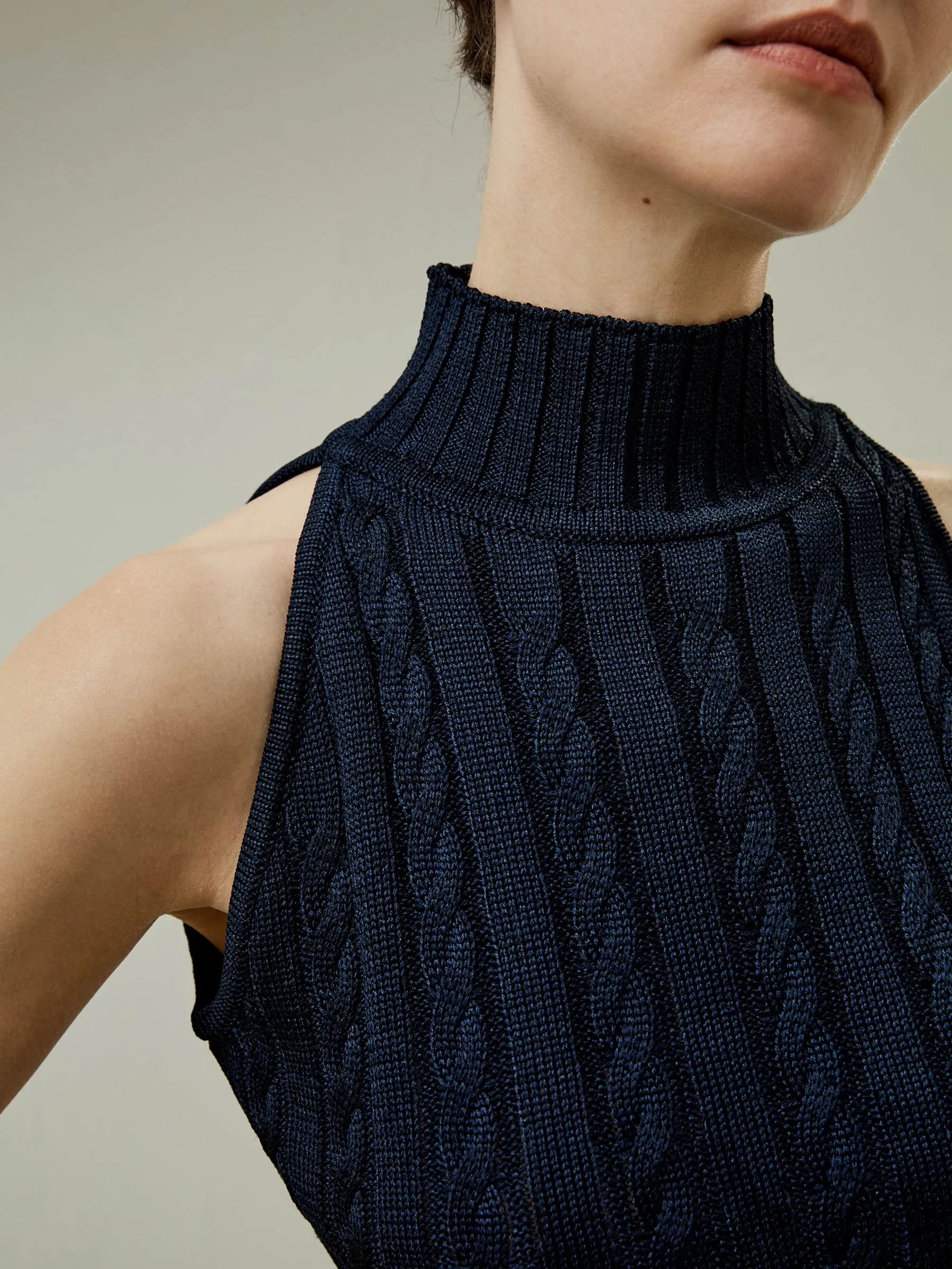 Wild Silk Sleeveless Sweater | LilySilk