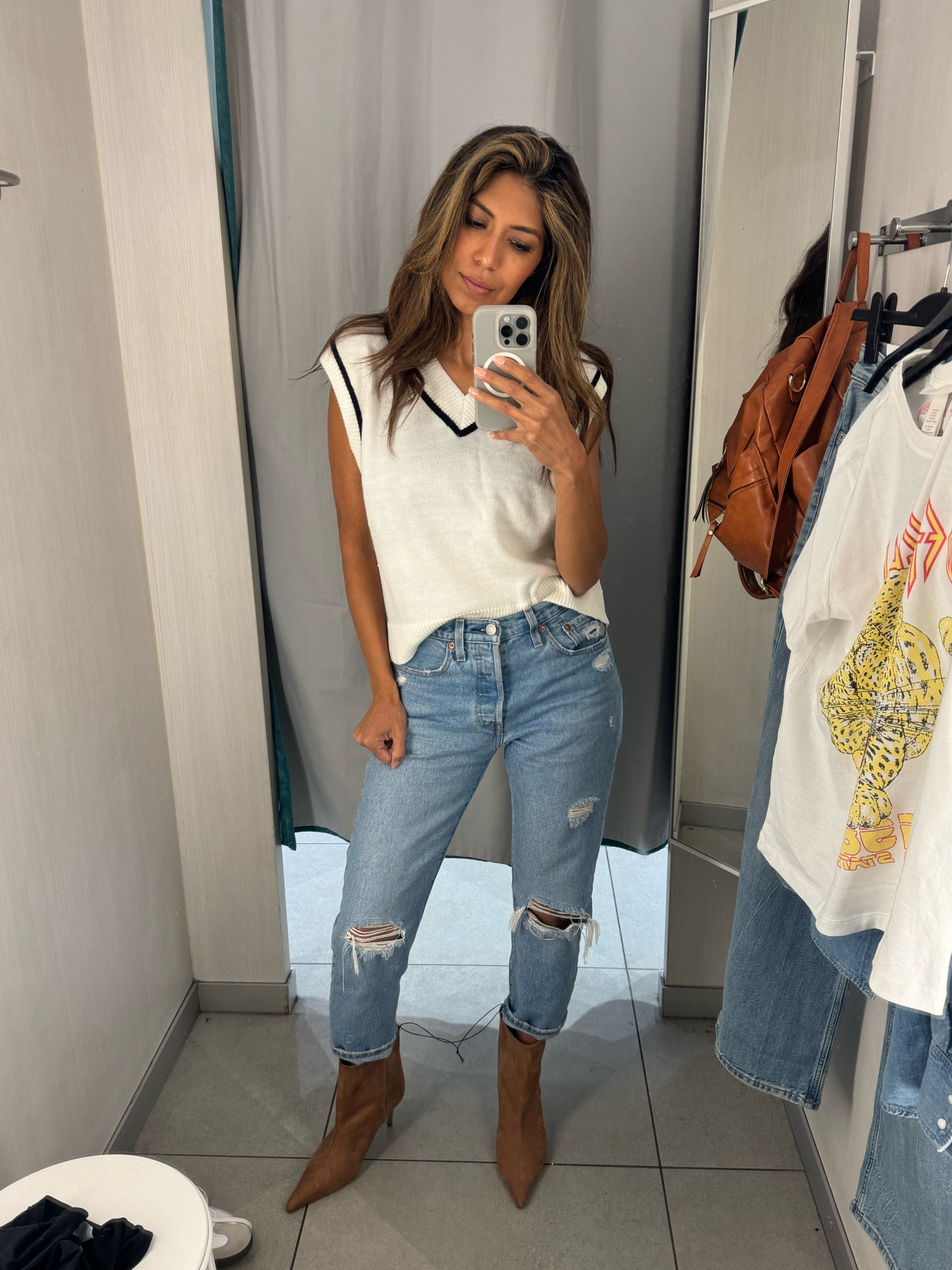 Casual fall outfit 

#LTKSeasonal #LTKStyleTip #LTKFindsUnder50