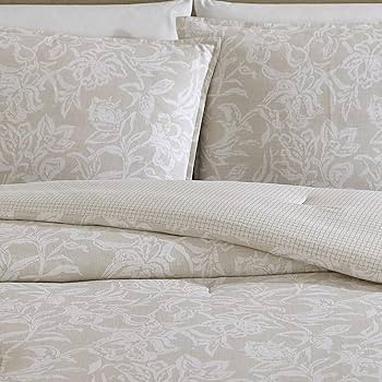 Nautica - Comforter Set, Soft Reversible Bedding with Matching Sham, Casual Bedding Set (Tortola Beige, Twin) | Amazon (US)