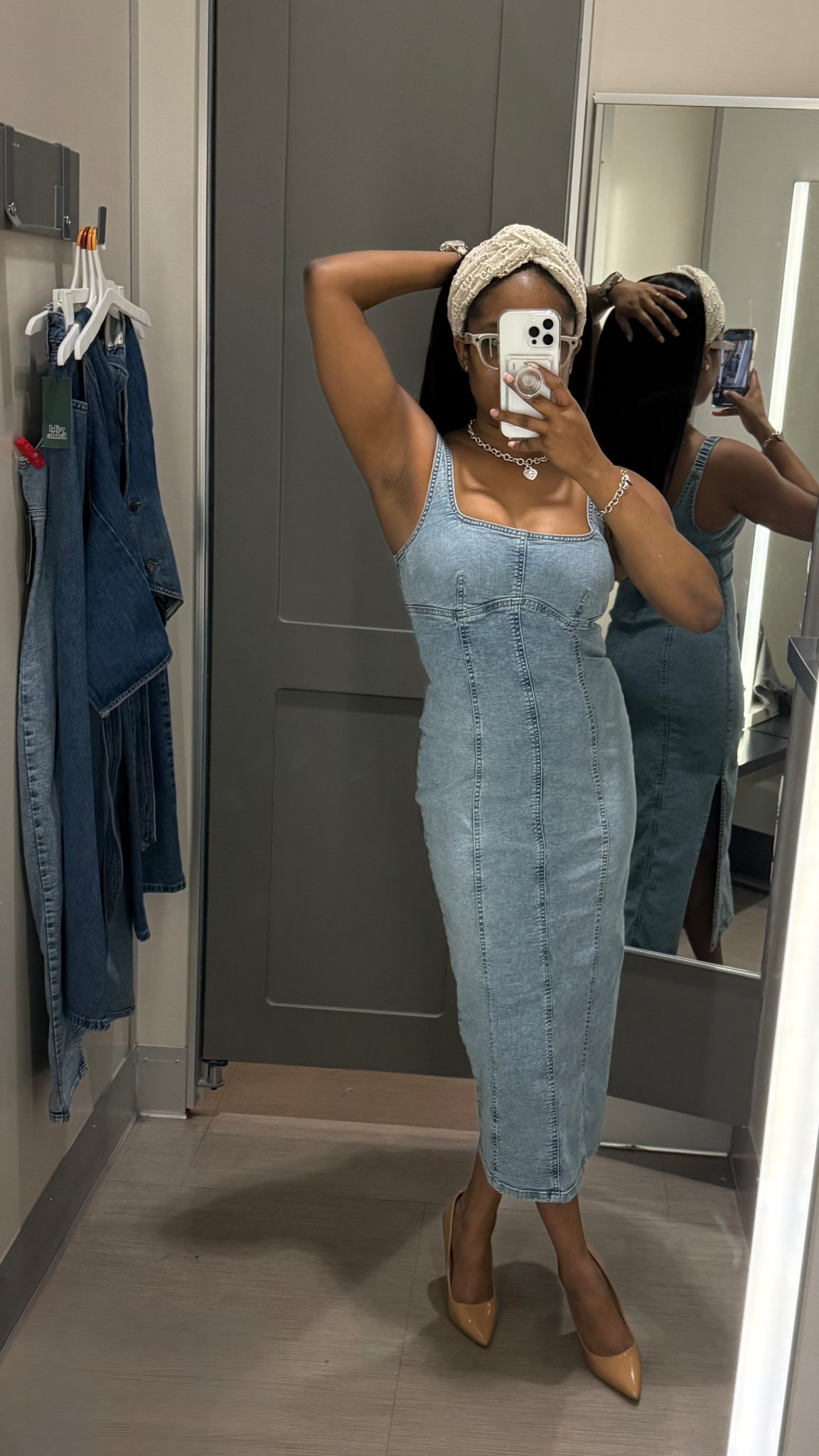 This denim bodycon dress is a solid pick if you love a figure-hugging fit with a little edge.

✔ Flattering Fit: The square neckline and structured seams give a snatched look while keeping it comfortable.
✔ Stretchy & Comfy: Soft denim with just enough stretch—no stiff, restrictive feel.
✔ Side Vents: Adds movement and makes walking easier.
✔ Easy On & Off: The back half-length zipper is a win for quick changes.

Paired it with nude pumps for a sleek vibe, but it would also look cute with sneakers or chunky boots. Definitely a versatile closet staple!

Would you rock this look? Let me know! #LTKStyle #DenimVibes

#LTKSaleAlert #LTKWatchNow #LTKFindsUnder50