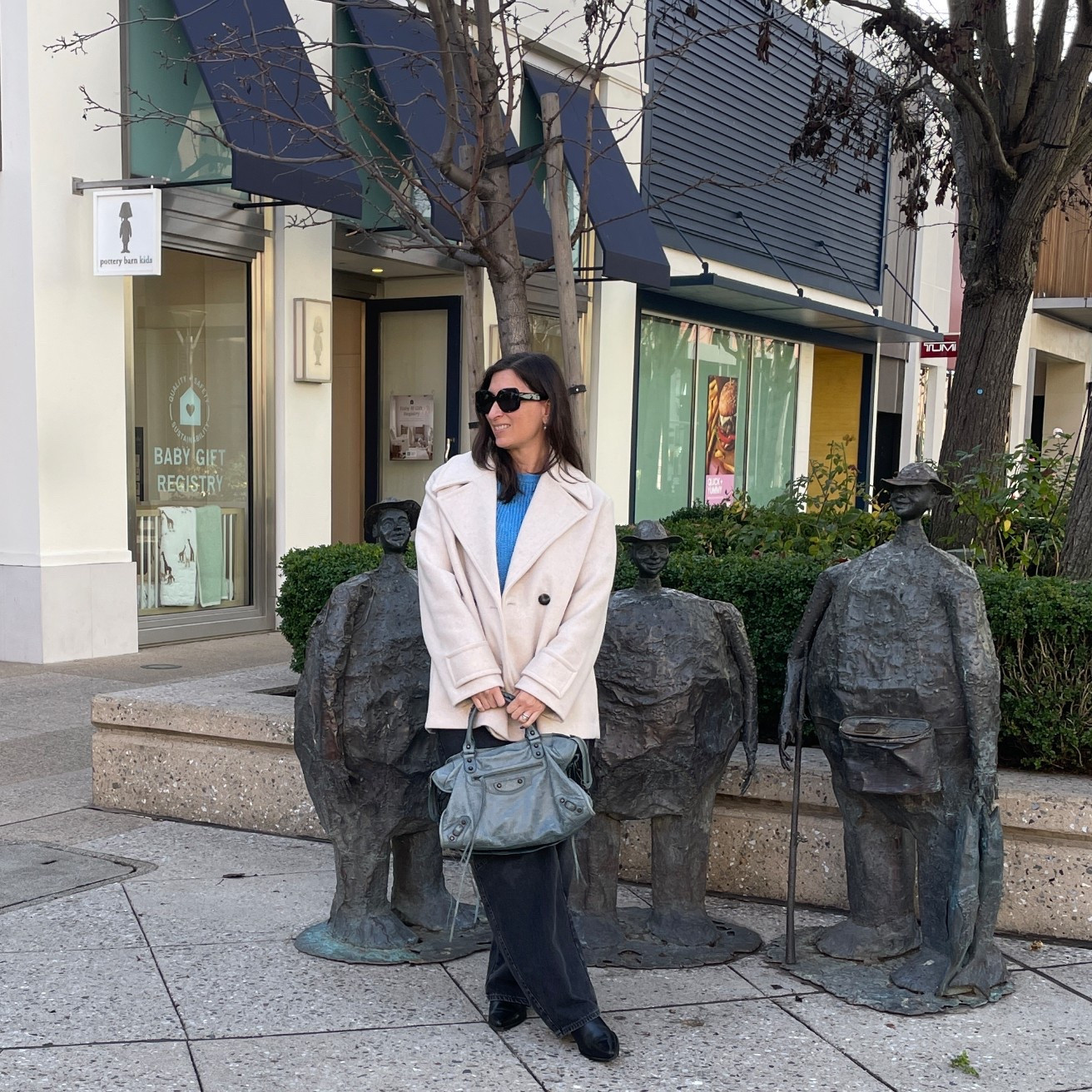 When you find a silly statue, you pose and take a pic 💃🏻😆 my peacoat is on sale btw 🙌❤️

#LTKSaleAlert #LTKootd #LTKOver40