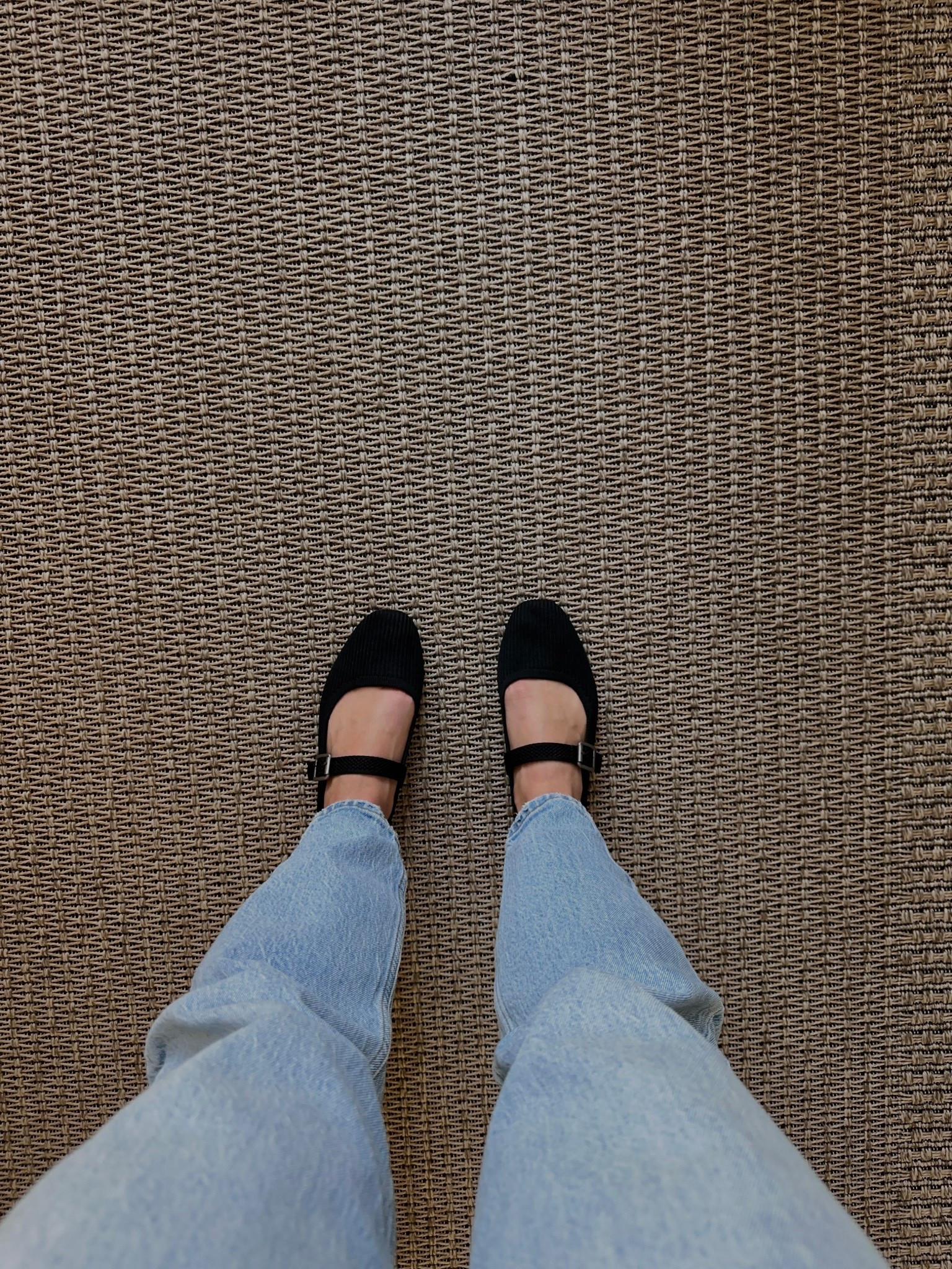 🖤 so comfy

#LTKShoeCrush #LTKStyleTip #LTKSeasonal