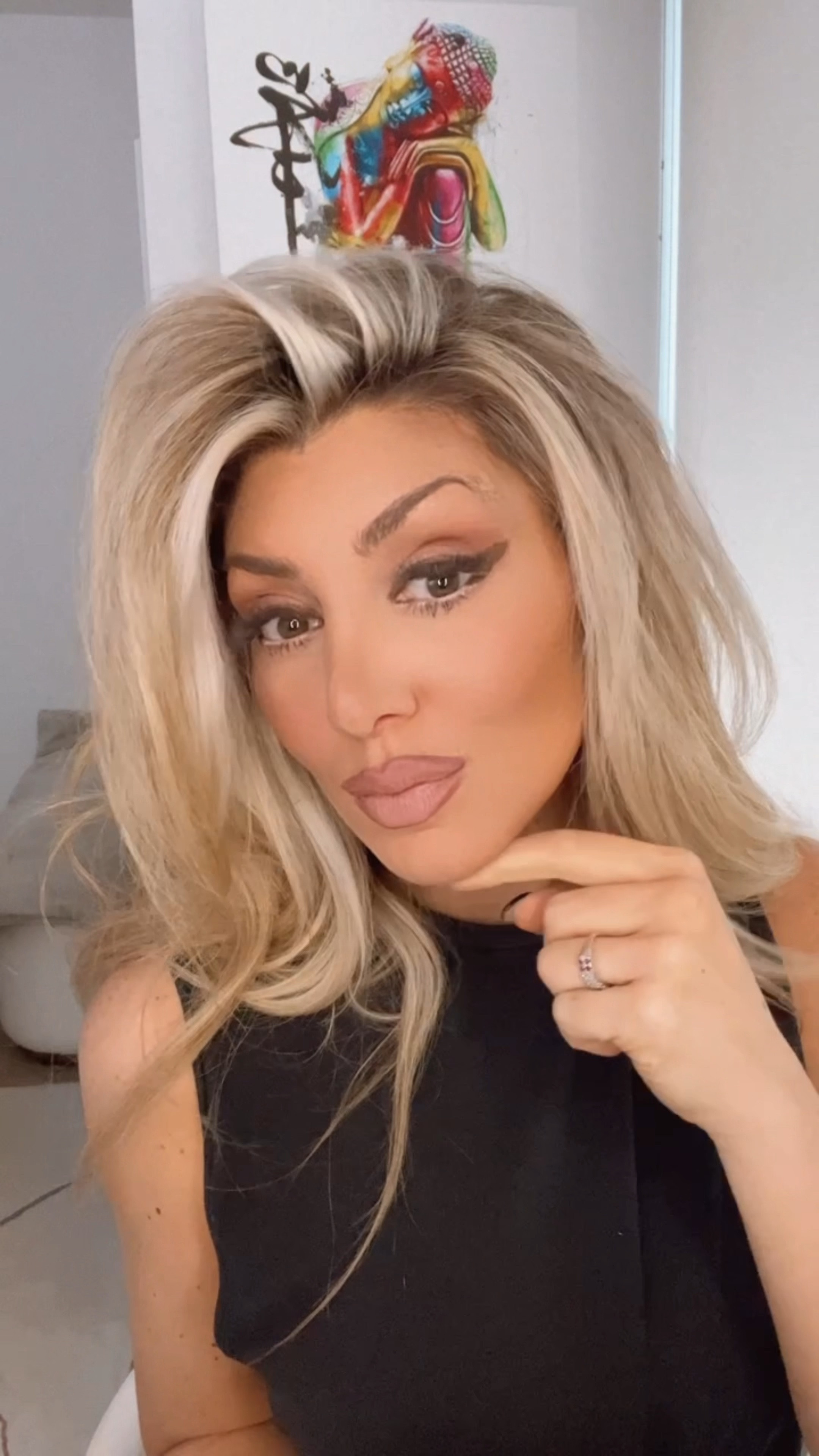 No foundation makeup trend! How to get Snatched and Glowy using only concealer and contour stick 

#LTKVideo #LTKbeauty #LTKstyletip