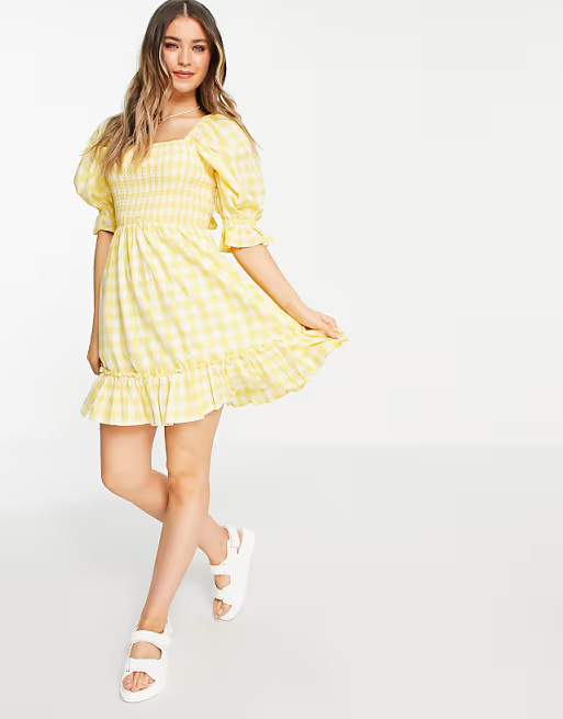 New Look tie back shirred smock dress in yellow gingham | ASOS (Global)