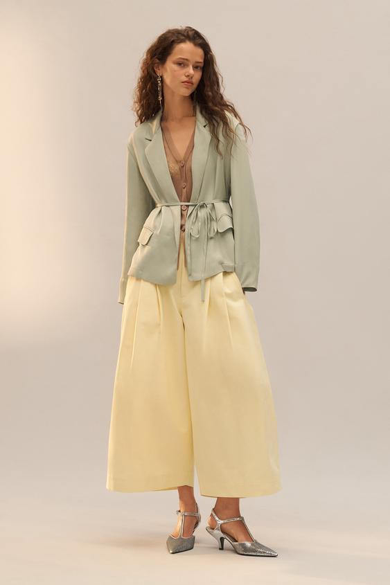 LIMITED EDITION FLOWY POCKET BLAZER | Zara US