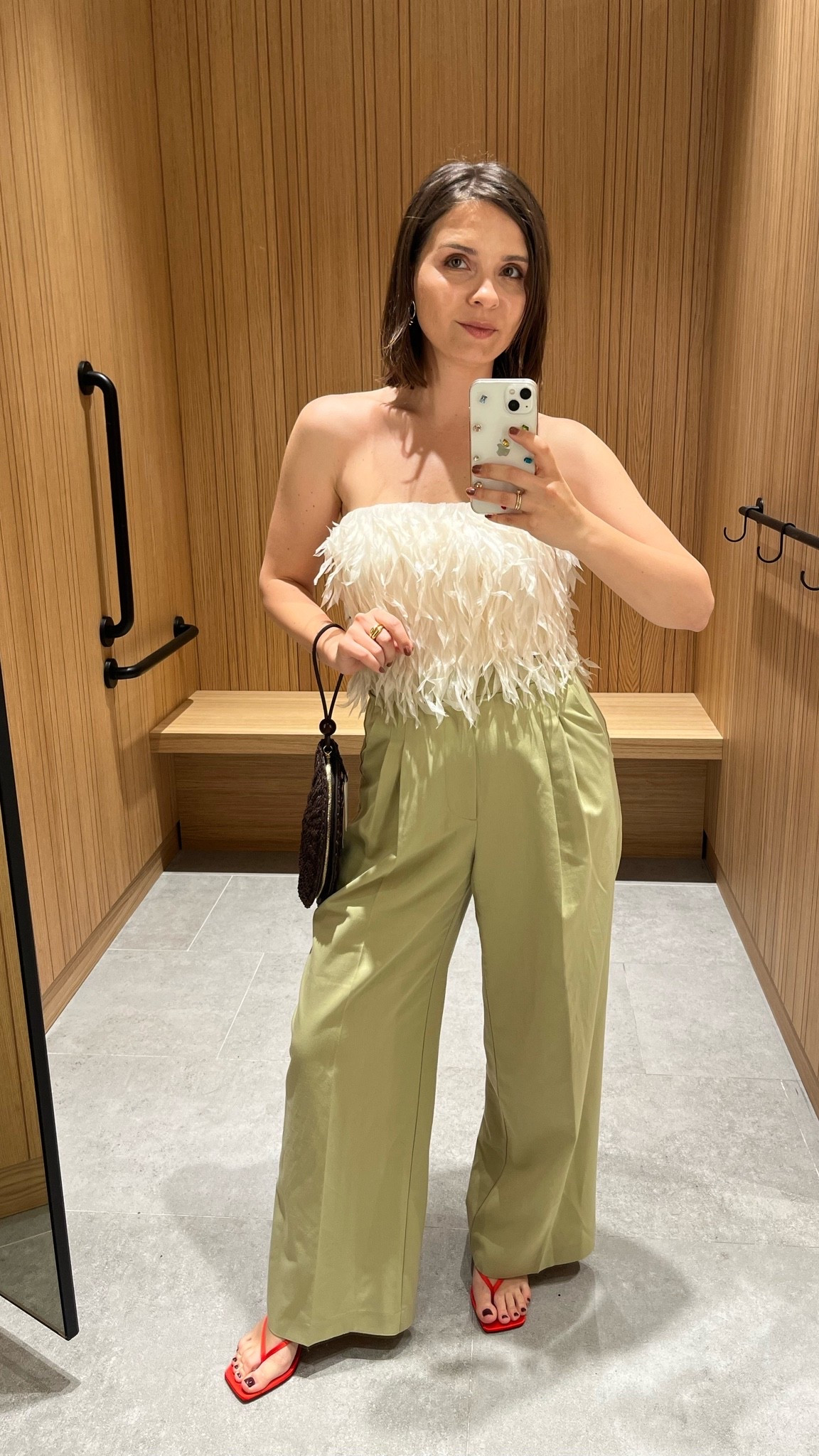 MANGO - festive top bandeu - so chic!🔥🤌

#LTKsummer #LTKespana #LTKeurope