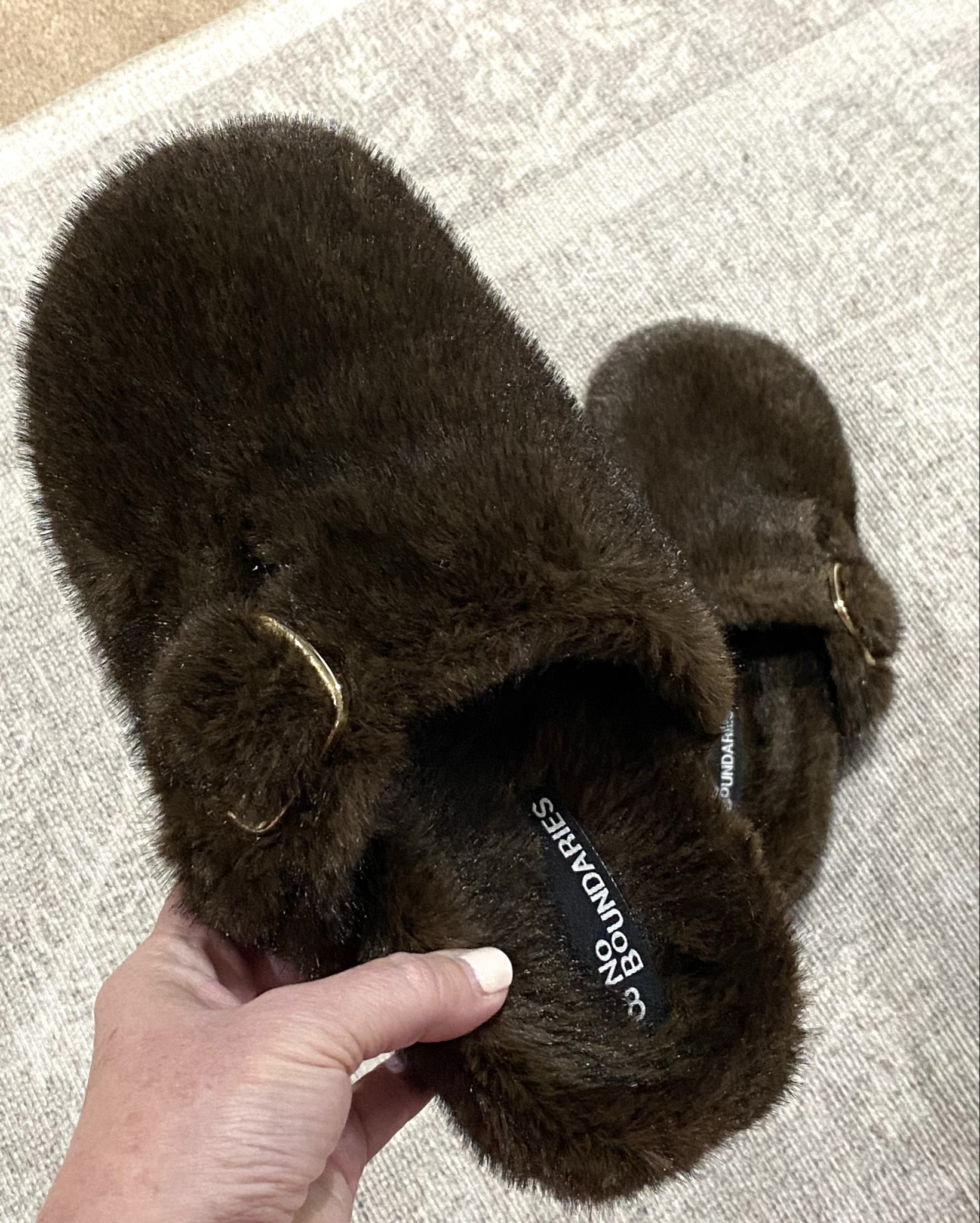 The cutest faux fur slippers with memory foam. Buckle detail is adjustable and are so warm and cozy on your feet! Makes a great Christmas gift🎁

#LTKmomlife #LTKGiftGuide #LTKmorningroutine