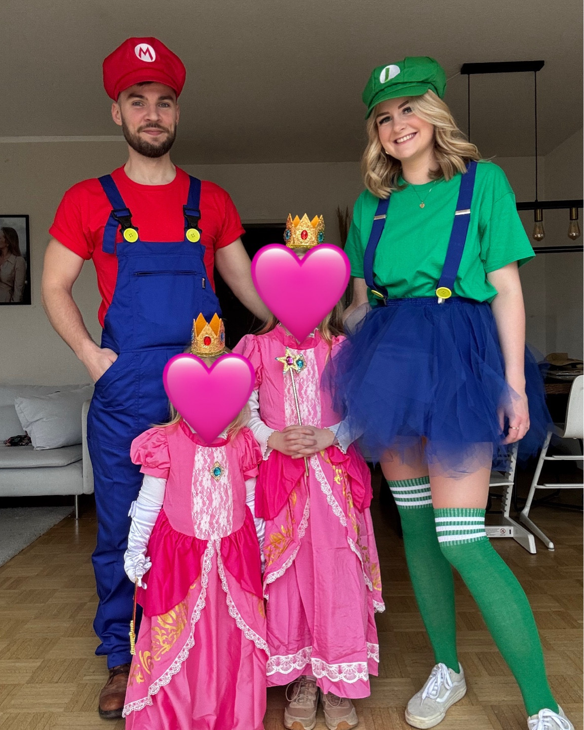 Karnevalskostüme Mario Crew 💕

#LTKdeutschland