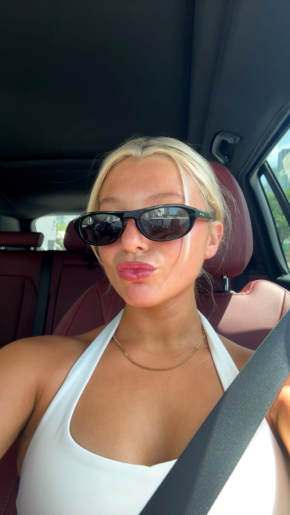 my favorite sunglasses 🕶️

#LTKootd #LTKdayinmylife #LTKSeasonal