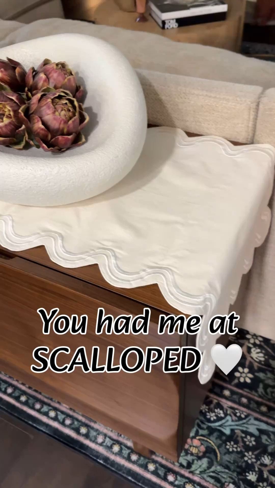 Is there anything better than a scalloped table runner 🤍🤍🤍

#LTKvlog #LTKHome
