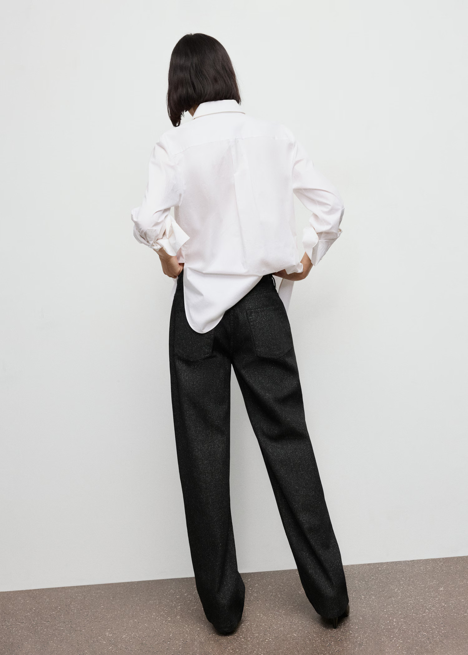 Shiny straight-leg jeans | MANGO (UK)