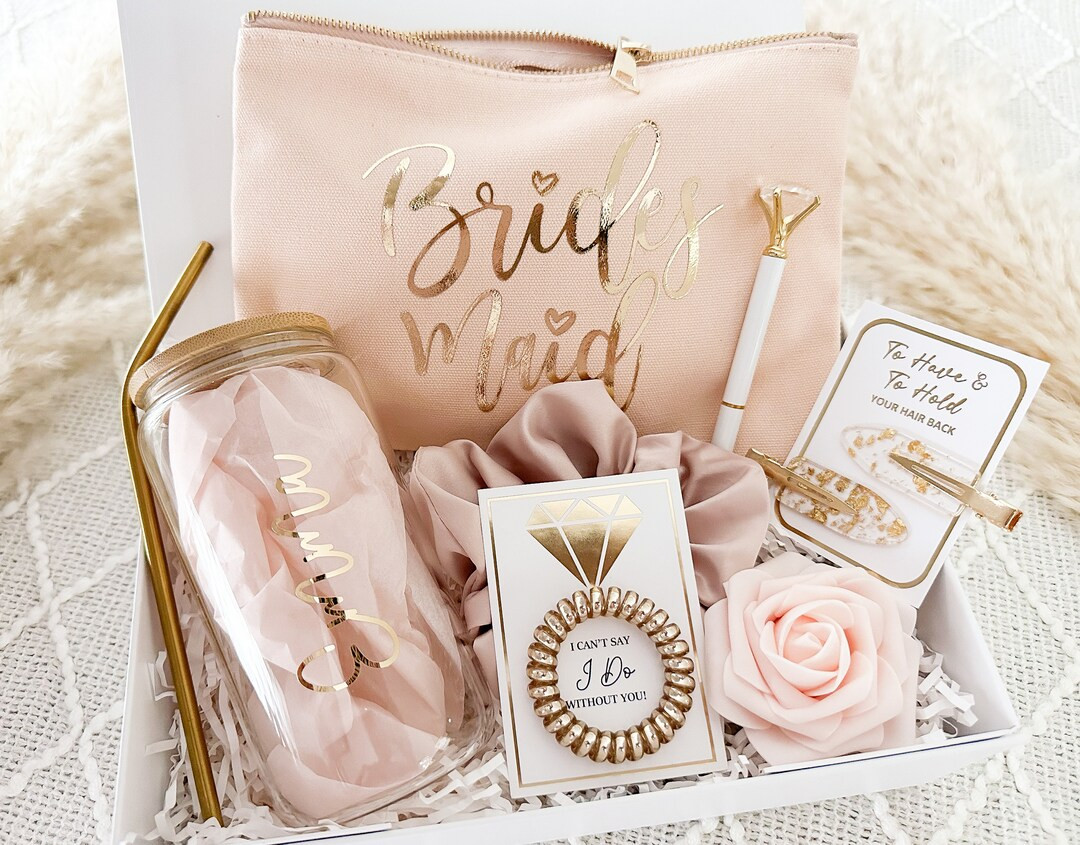 Bridesmaid Proposal With Cosmetic Pouch, Will You Be My Bridesmaid Personalized Gift Box Set Matr... | Etsy (US)