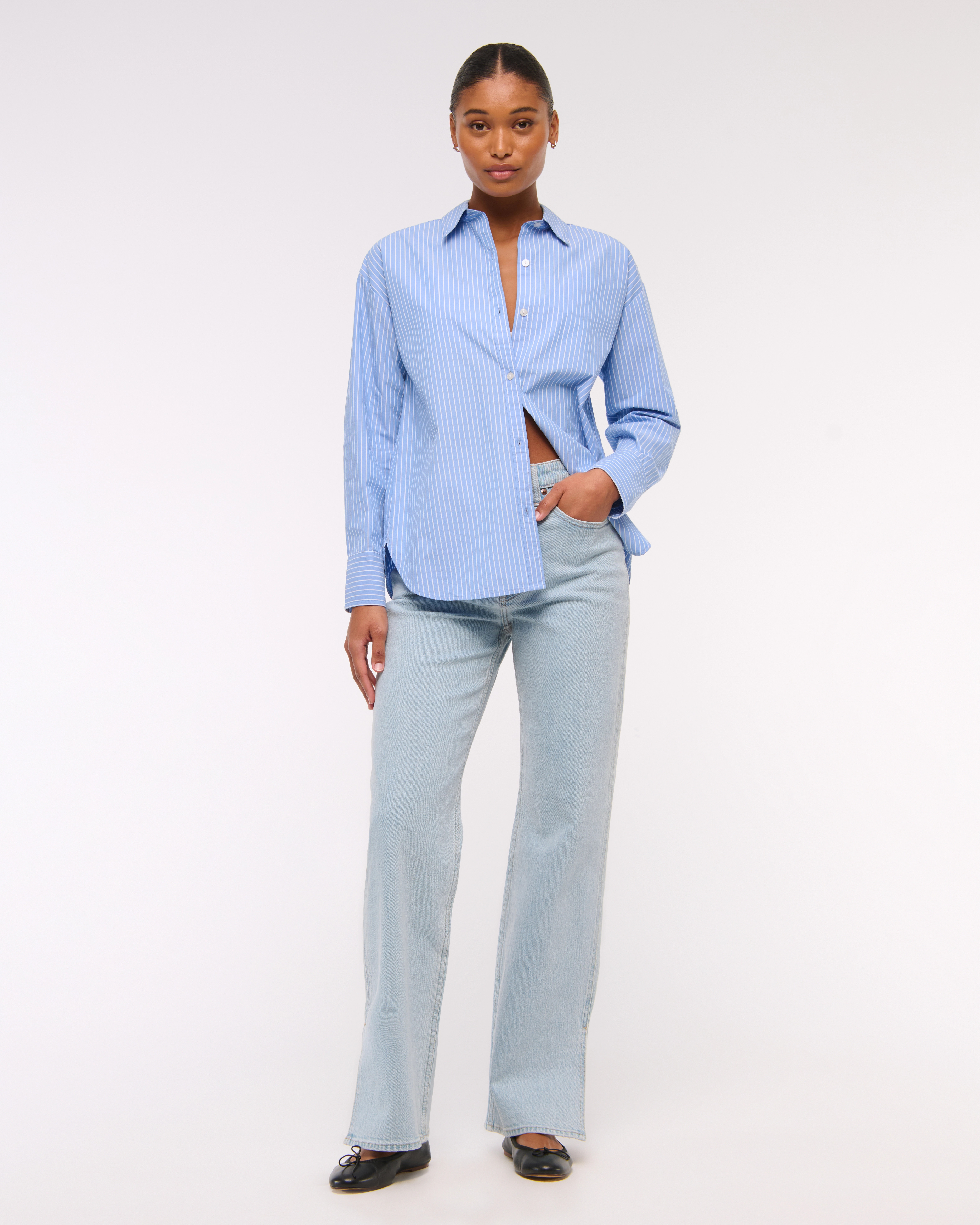 Curve Love High Rise 90s Relaxed Split-Vent Hem Jean | Abercrombie & Fitch (US)