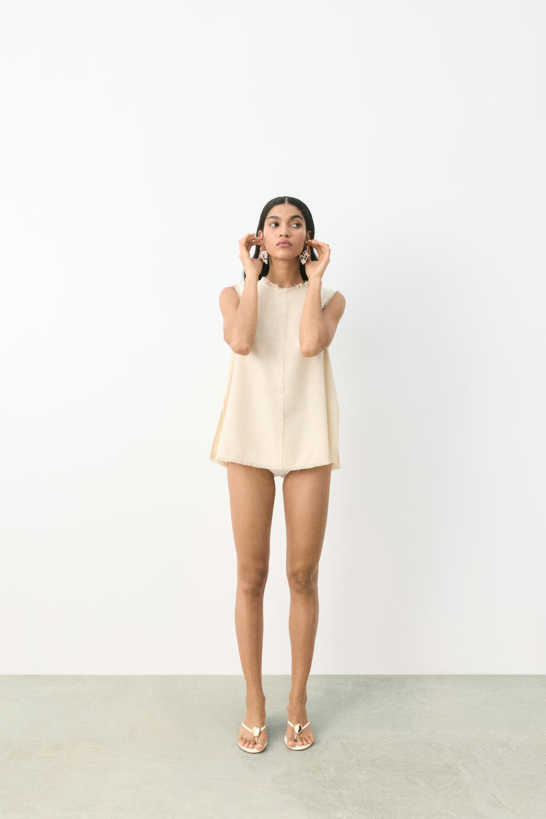 Frayed-edge twill top | H&M (US + CA)