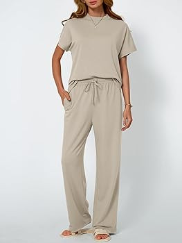 AUTOMET Women's 2 Piece Matching Lounge Sets 2026 Summer Mock Neck Sweatsuits Short Sleeve Lounge... | Amazon (US)