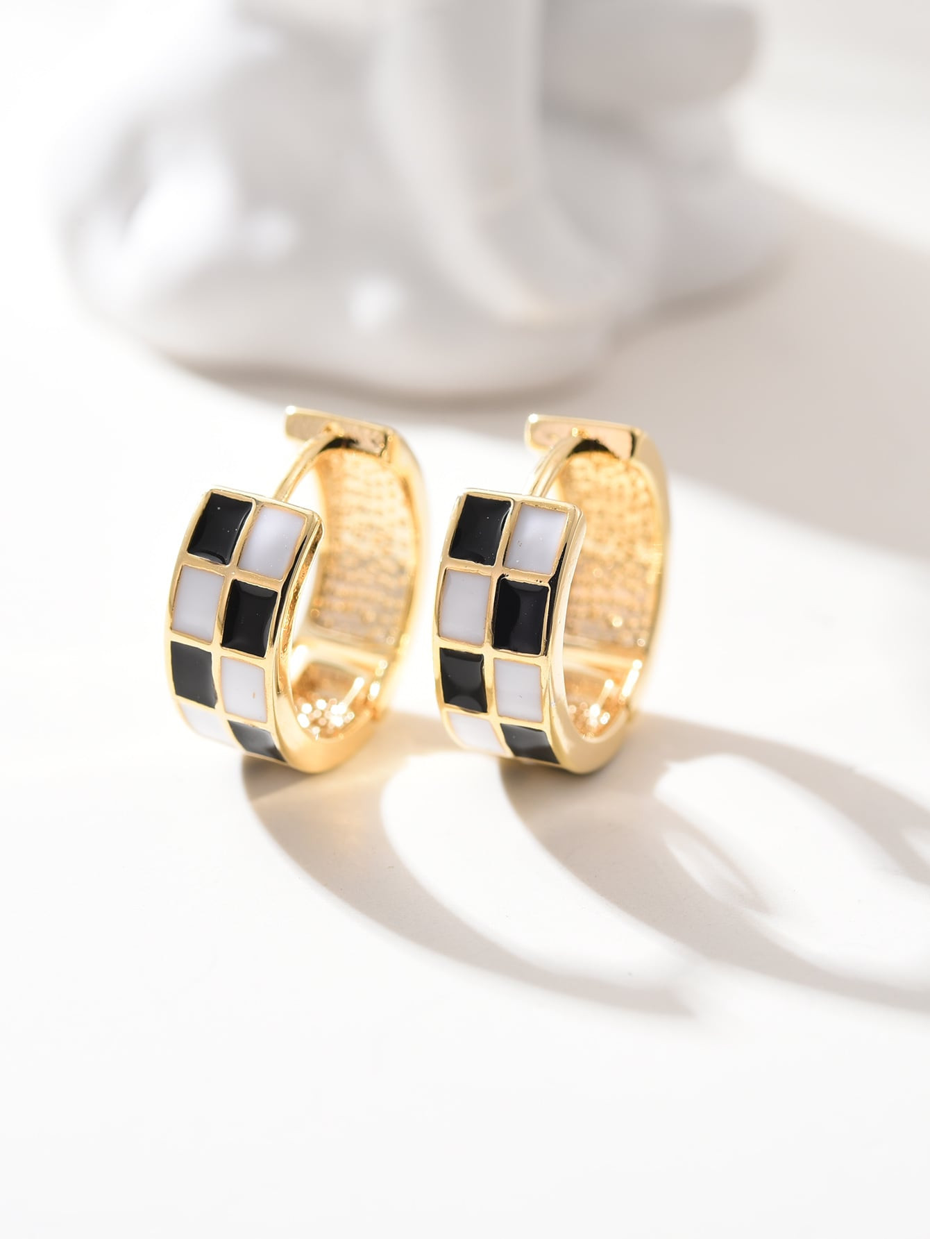 Checker Print Hoop Earrings | SHEIN