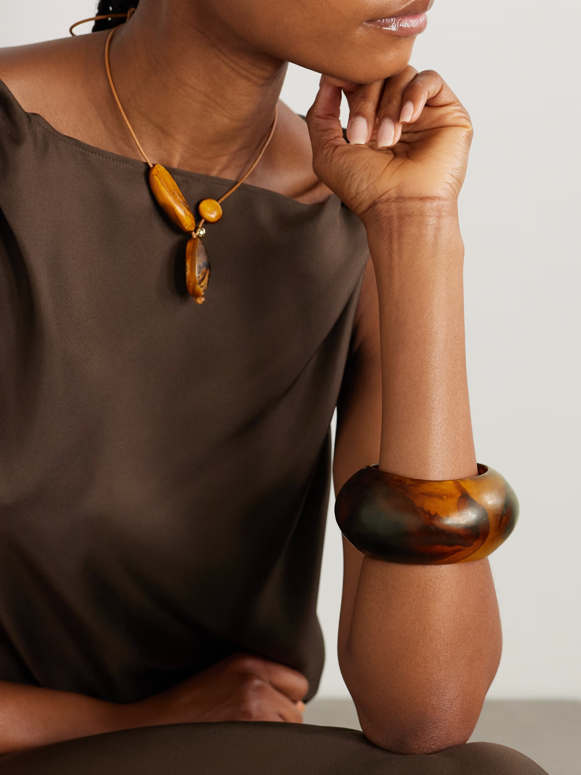 Large Boulder tortoiseshell resin bangle | NET-A-PORTER (US)