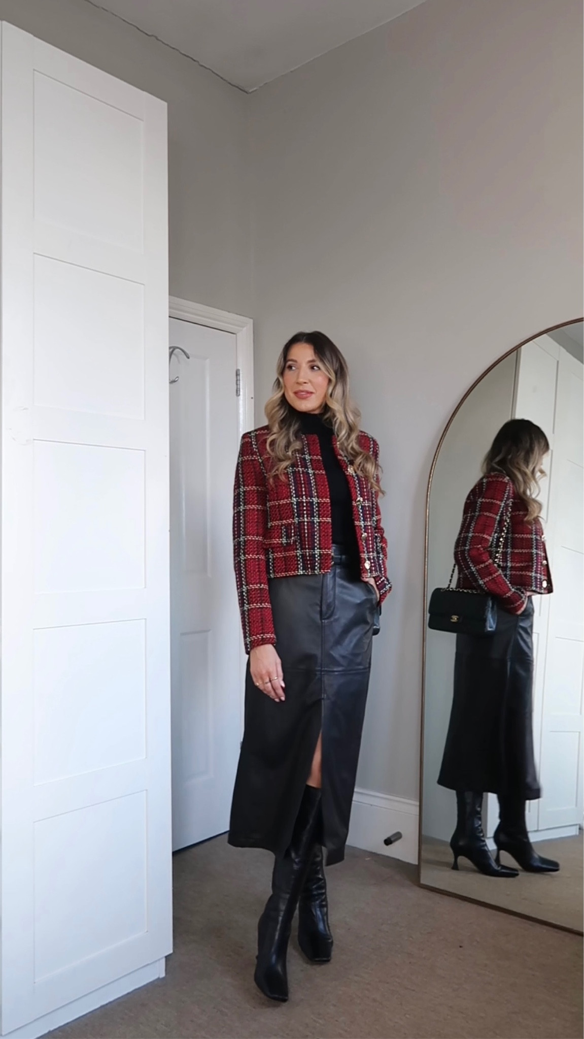 Office outfit inspo for those of you back to work next week. 

Office outfits 
Workwear 

#LTKstyletip #LTKworkwear #LTKeurope