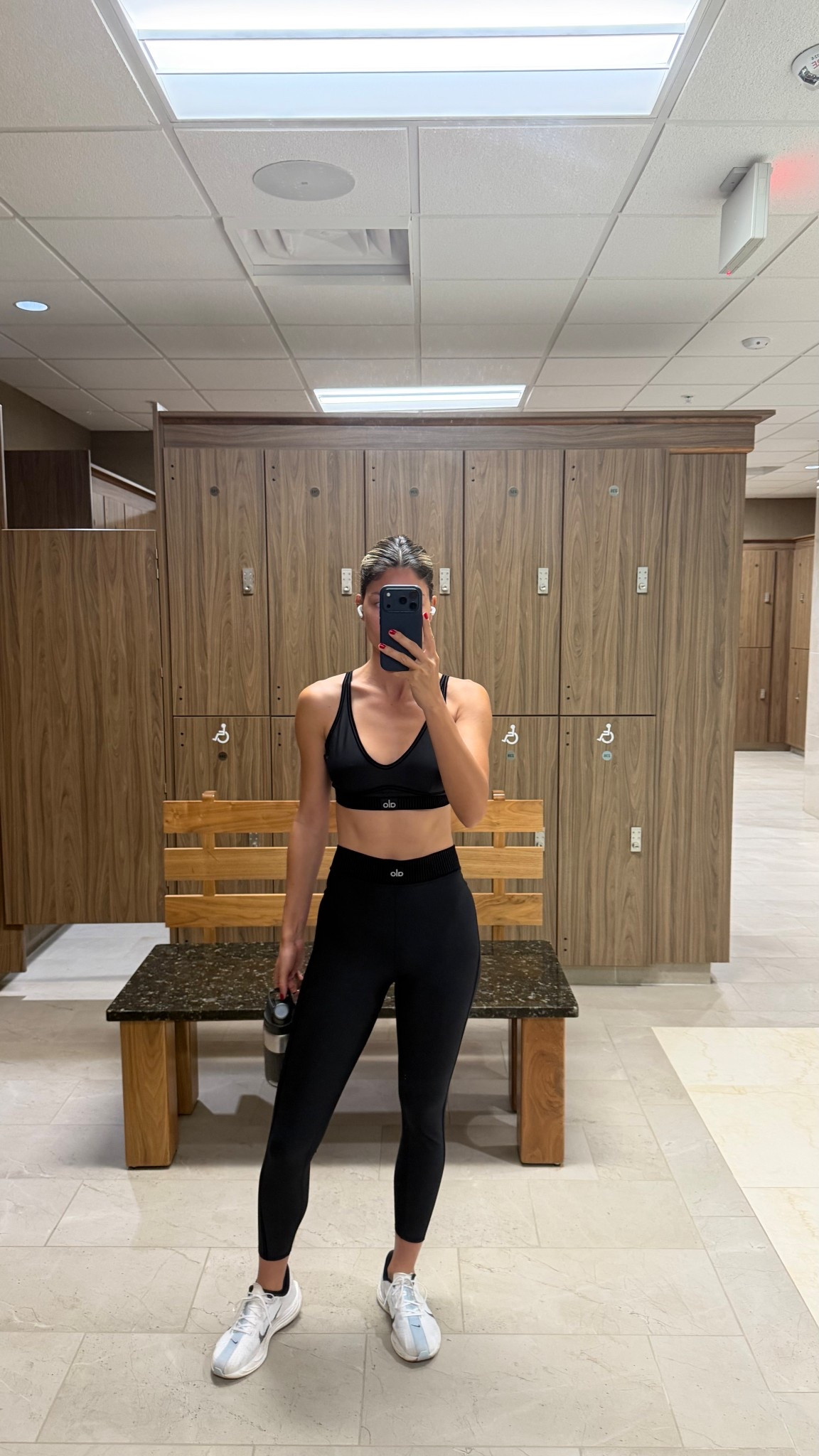 Workout set of the day🖤


Workout, matching workout set, matching set, black set, black workout 

#LTKootd #LTKdayinmylife #LTKActive