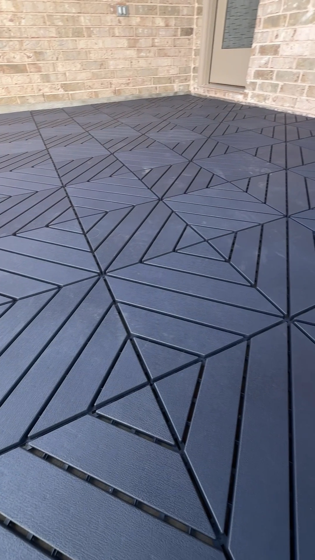 Este piso lo cambio todo




#LTKHome #LTKHoliday #LTKActive