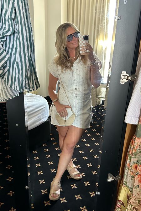Walmart for the win! Loving this romper. Great for summer and the price can’t be beat!



#LTKOver40 #LTKTravel #LTKMidsize
