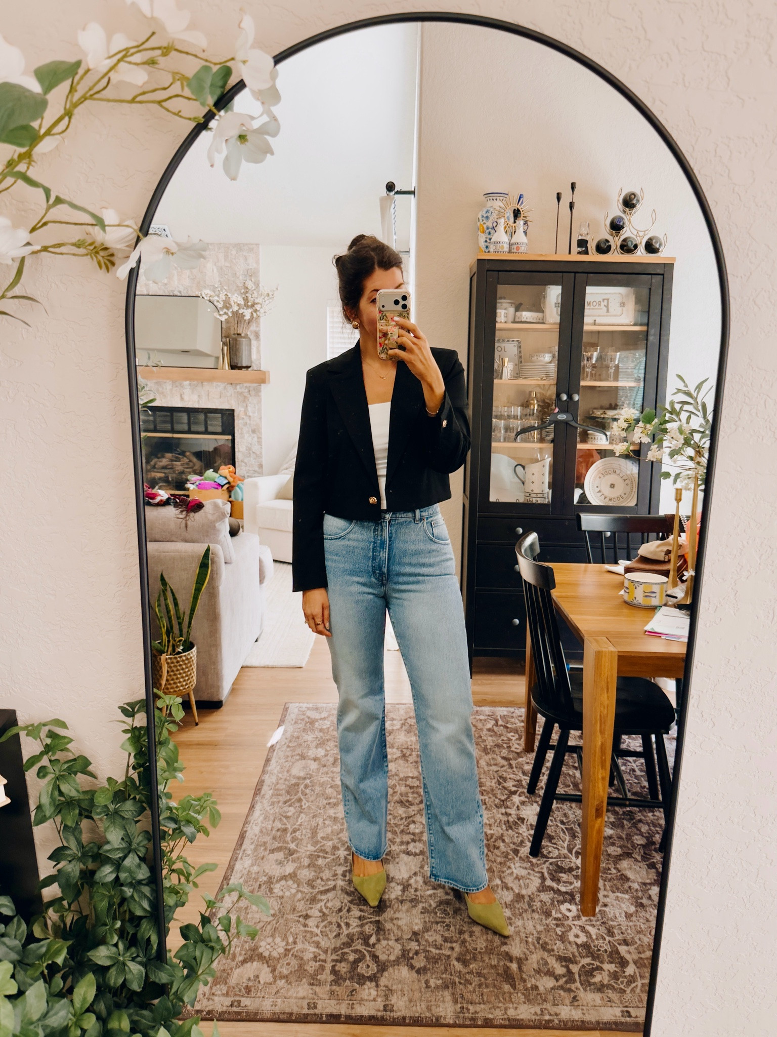 Fall jackets under $50
In a medium cropped blazer

#LTKMidsize #LTKOver40 #LTKTall