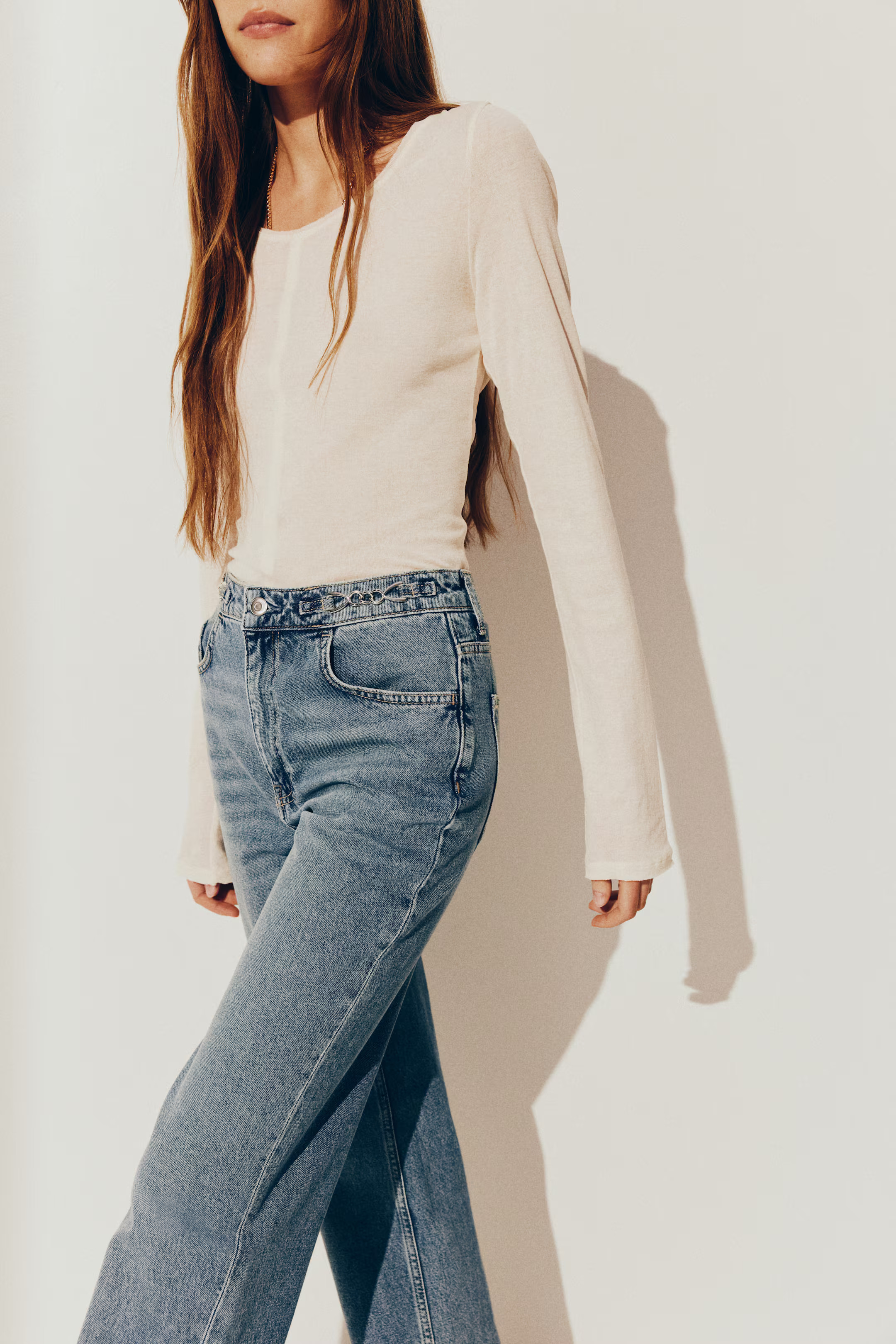 Straight Ultra High Jeans | H&M (US + CA)