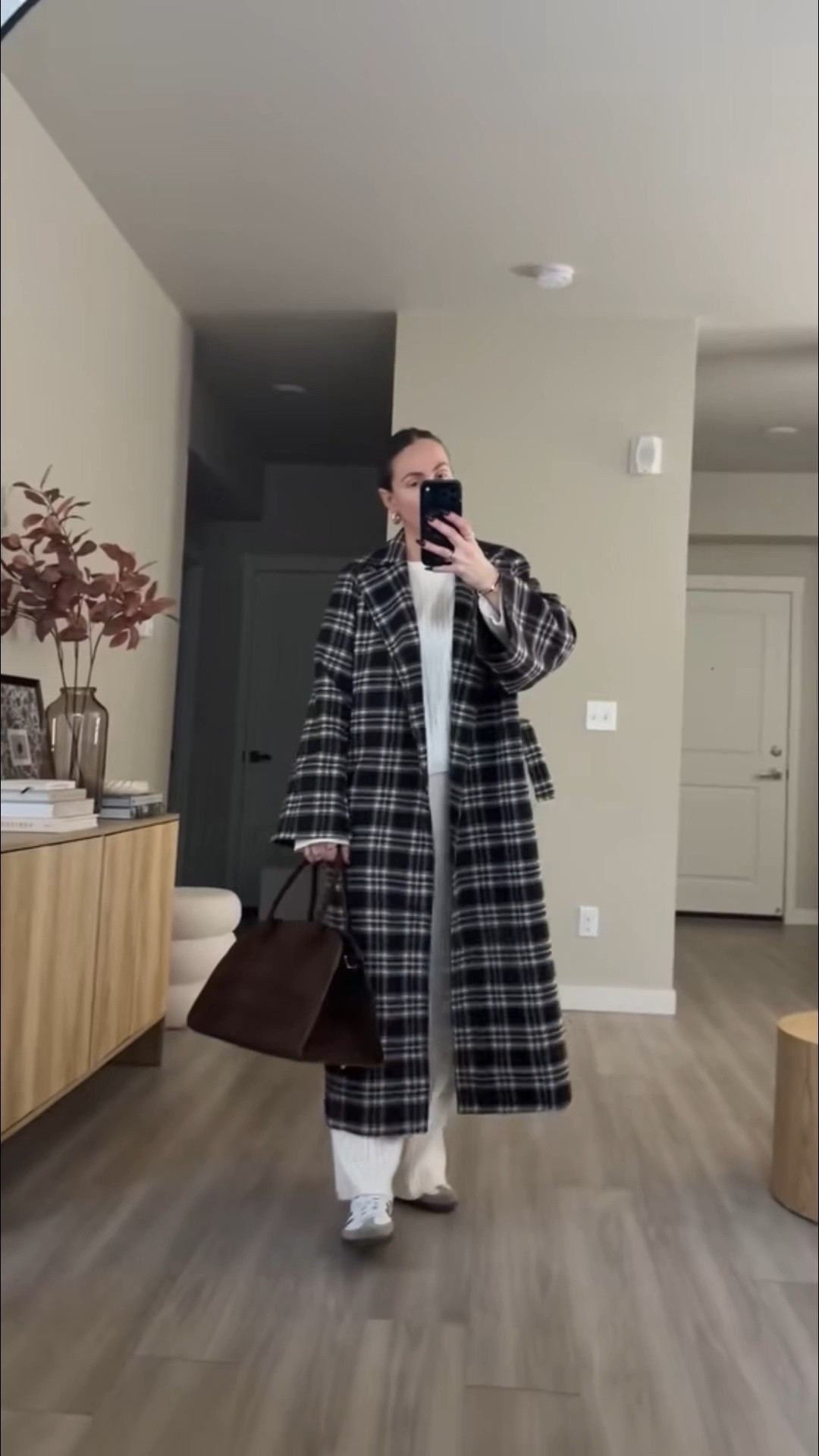the viral amazon cable knit loungewear set and oversized plaid coat.  i'm 5'7 wearing Small  suede tote bag in coffee color 