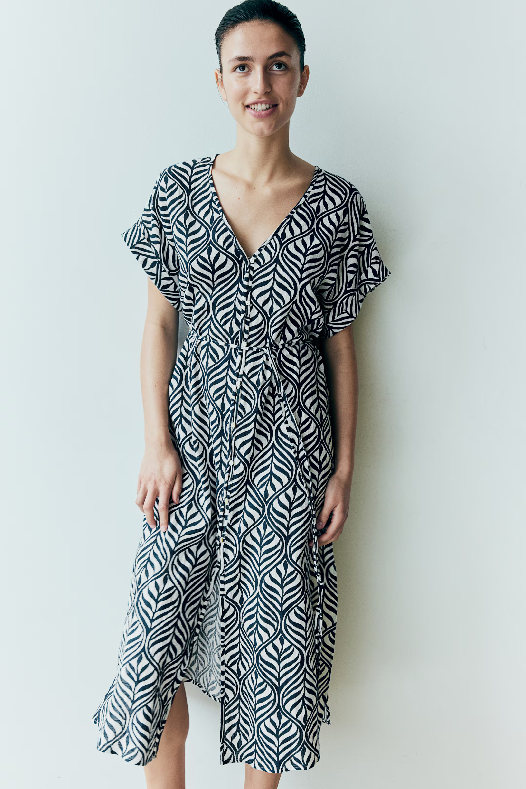 Durchgeknöpftes Crêpe-Kleid | H&M (DE, AT, CH, NL, FI)