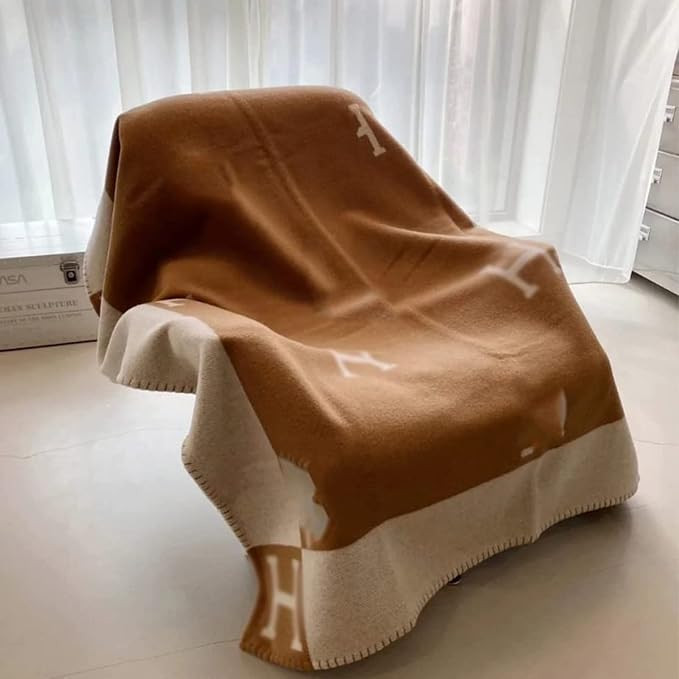 Lindseycc Ultra Soft Throw Blanket - Super Cozy Warm Fleece Blanket - Wool Luxurious Blankets for... | Amazon (US)
