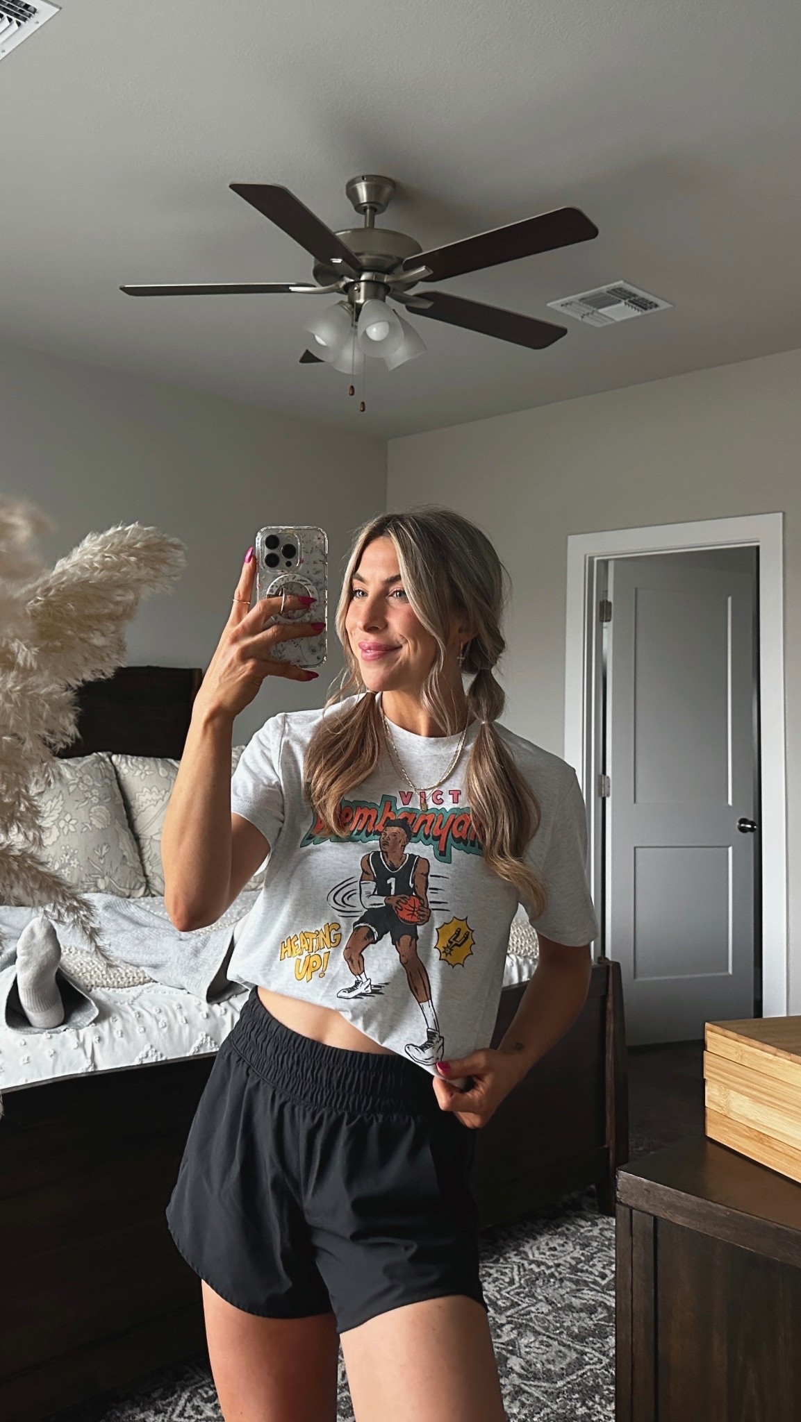 love their vintage style tees! esp with a bra tuck, running shorts, and sneaks!

#LTKdayinmylife #LTKSaleAlert #LTKootd