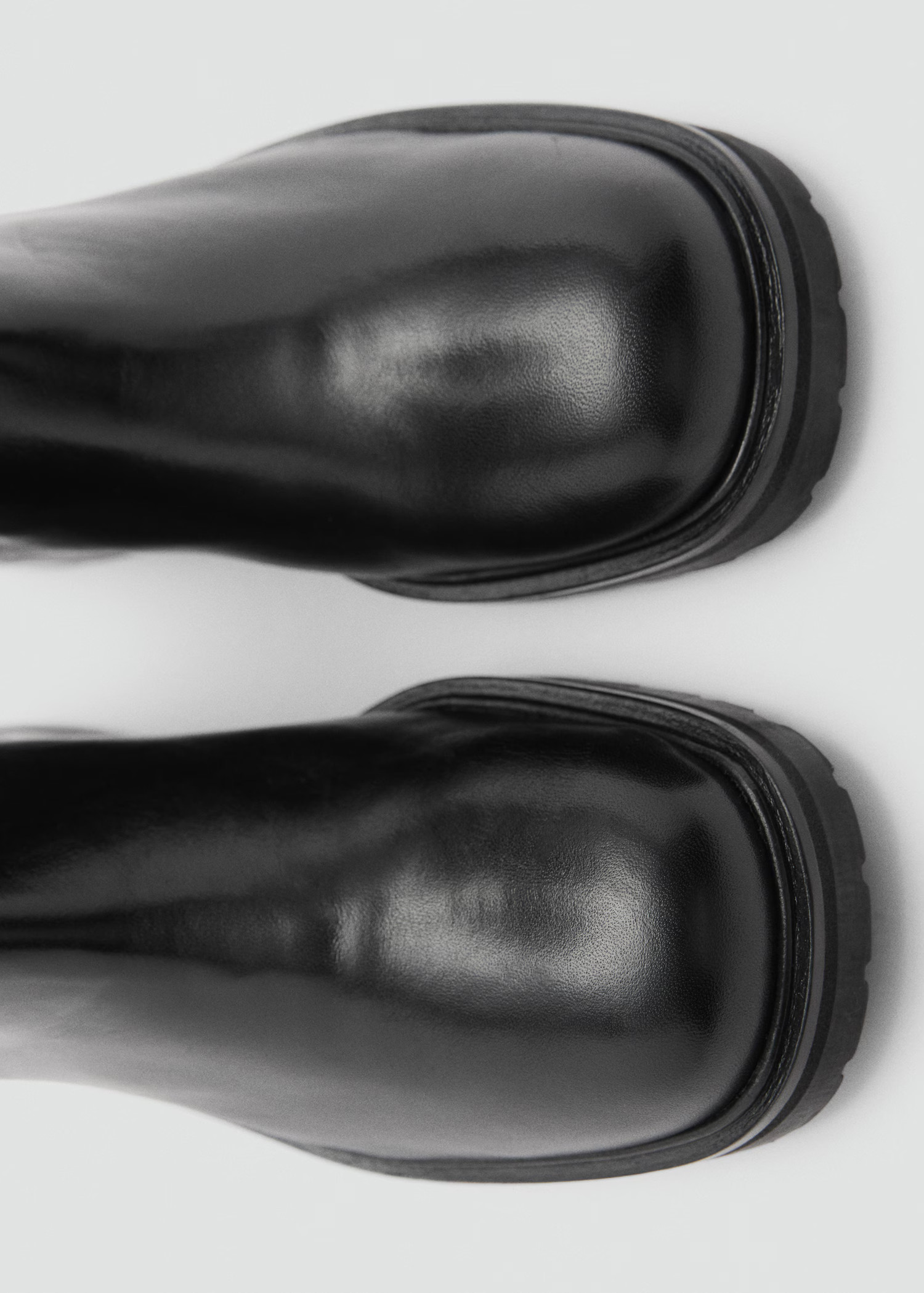 High leather boots with zipper - Women | MANGO USA | Mango (US/MX/AU)