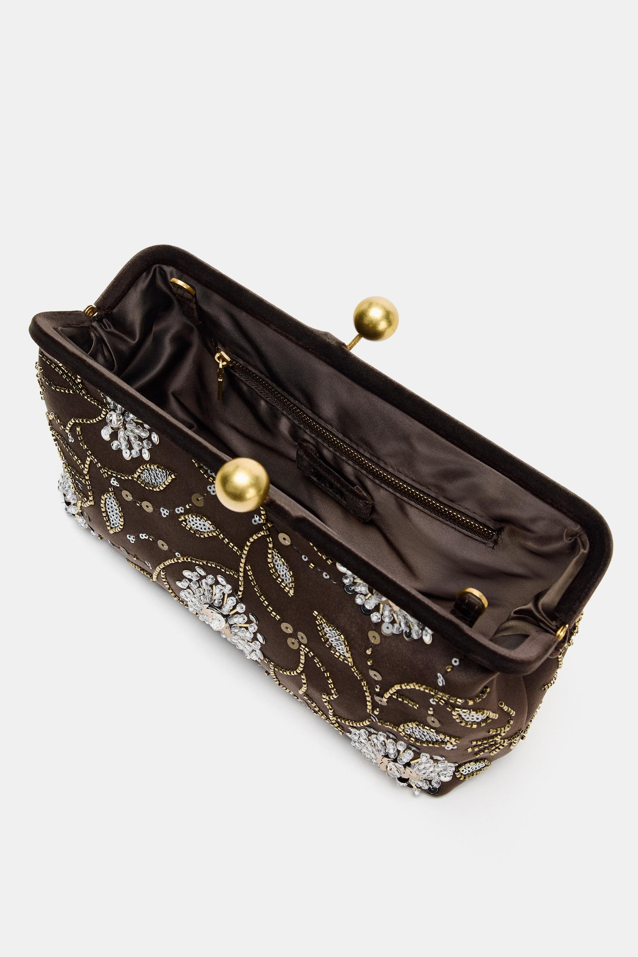 APPLIQUÉ CLUTCH BAG | Zara US