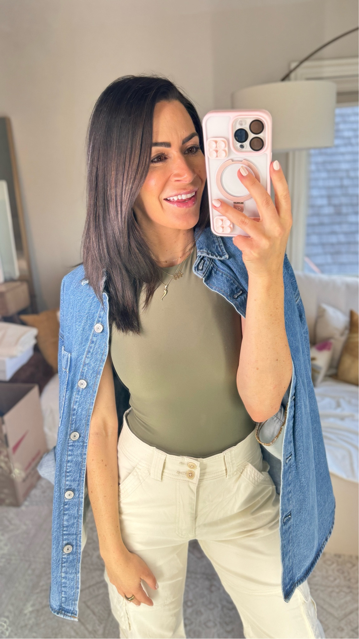 Shop my favorite casual 90s look for in-office days! My pants are on sale for $54! Full size run. Runs TTS

90s vibes
Casual Workwear
Abercrombie 



#LTKFindsUnder100 #LTKSaleAlert #LTKFindsUnder50