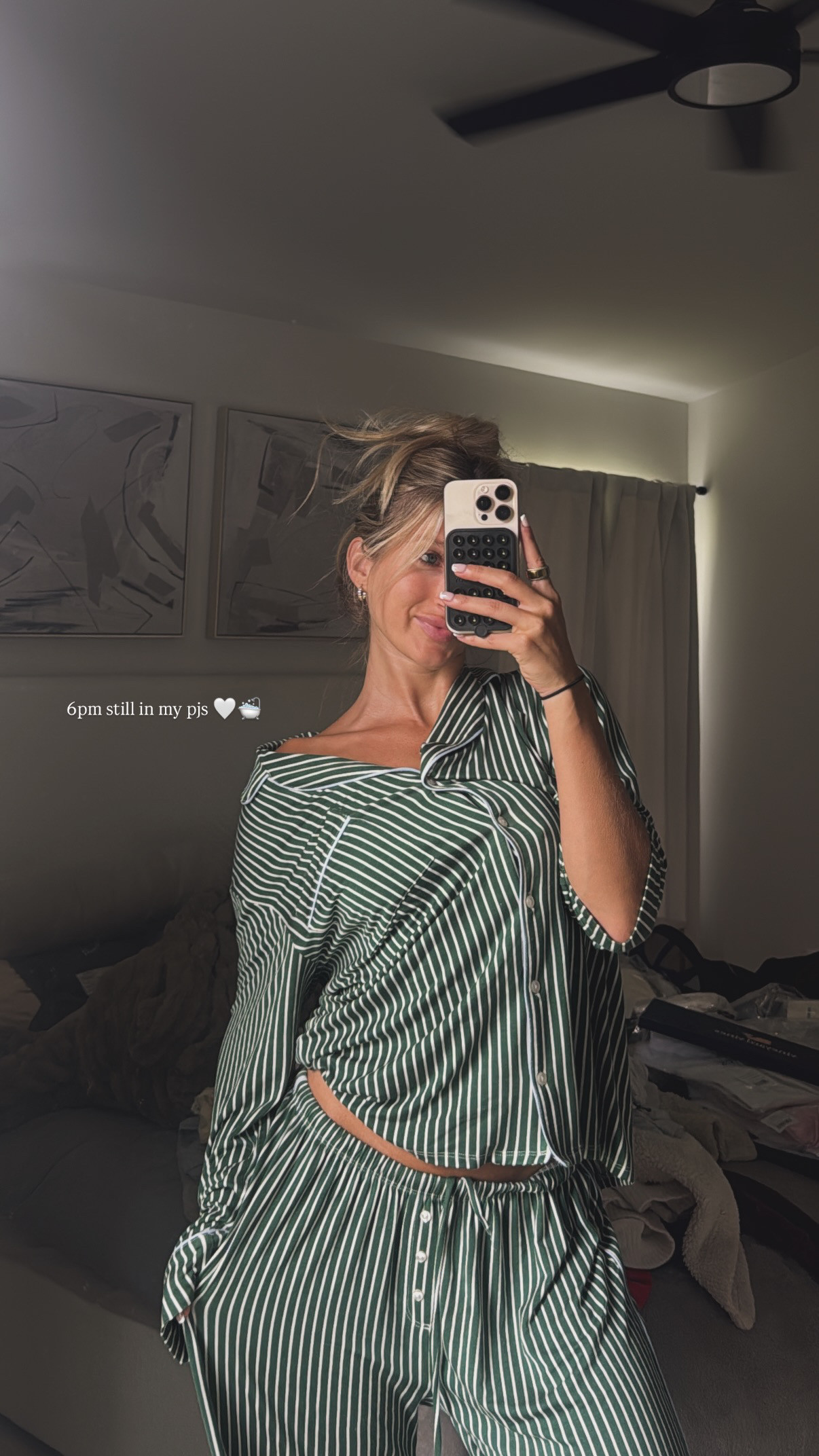 friday, cleaning the house, outfit of the day | wearing aerie & she's currently on sale  

 #LTKxAerie #LTKdayinmylife #LTKSaleAlert