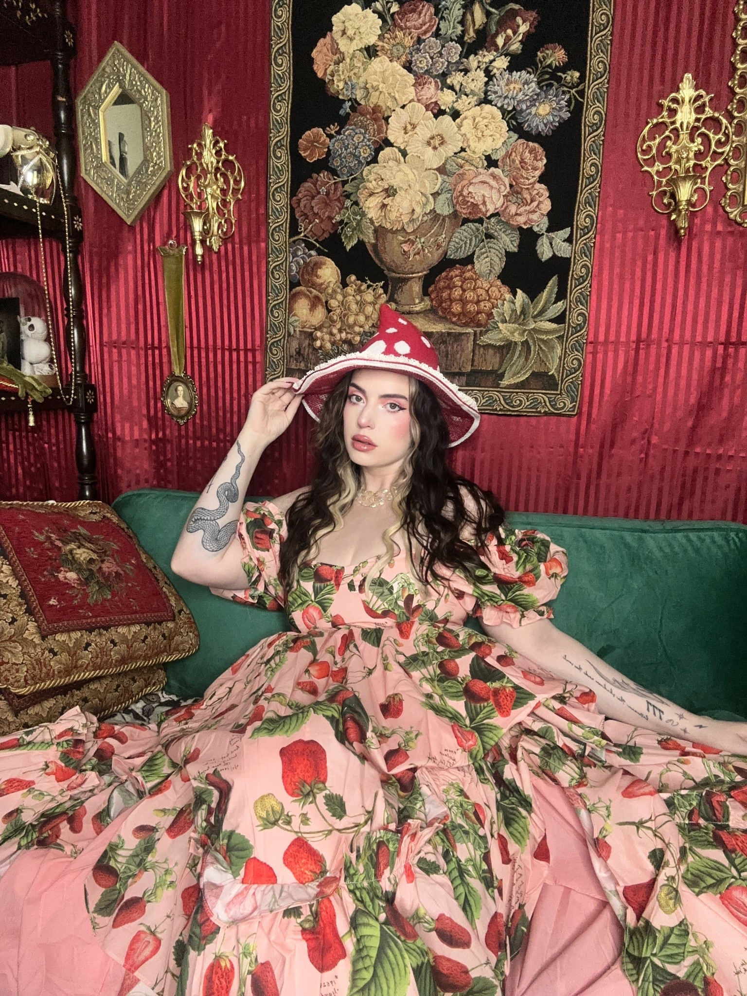 The strawberry dress of my dreams 🍓

#LTKHalloween #LTKMidsize #LTKStyleTip