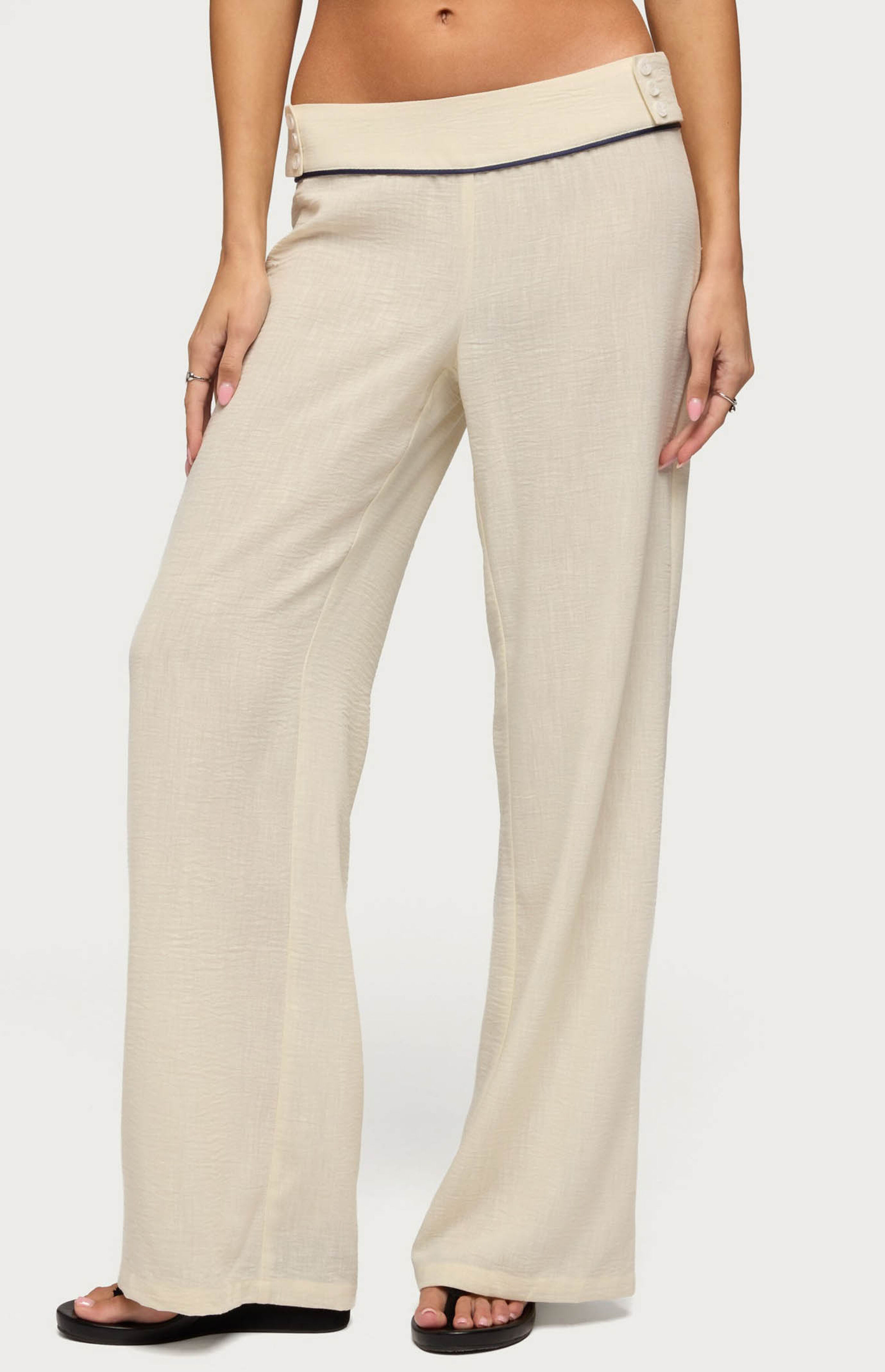 Edikted Dorine Contrast Woven Pants | PacSun