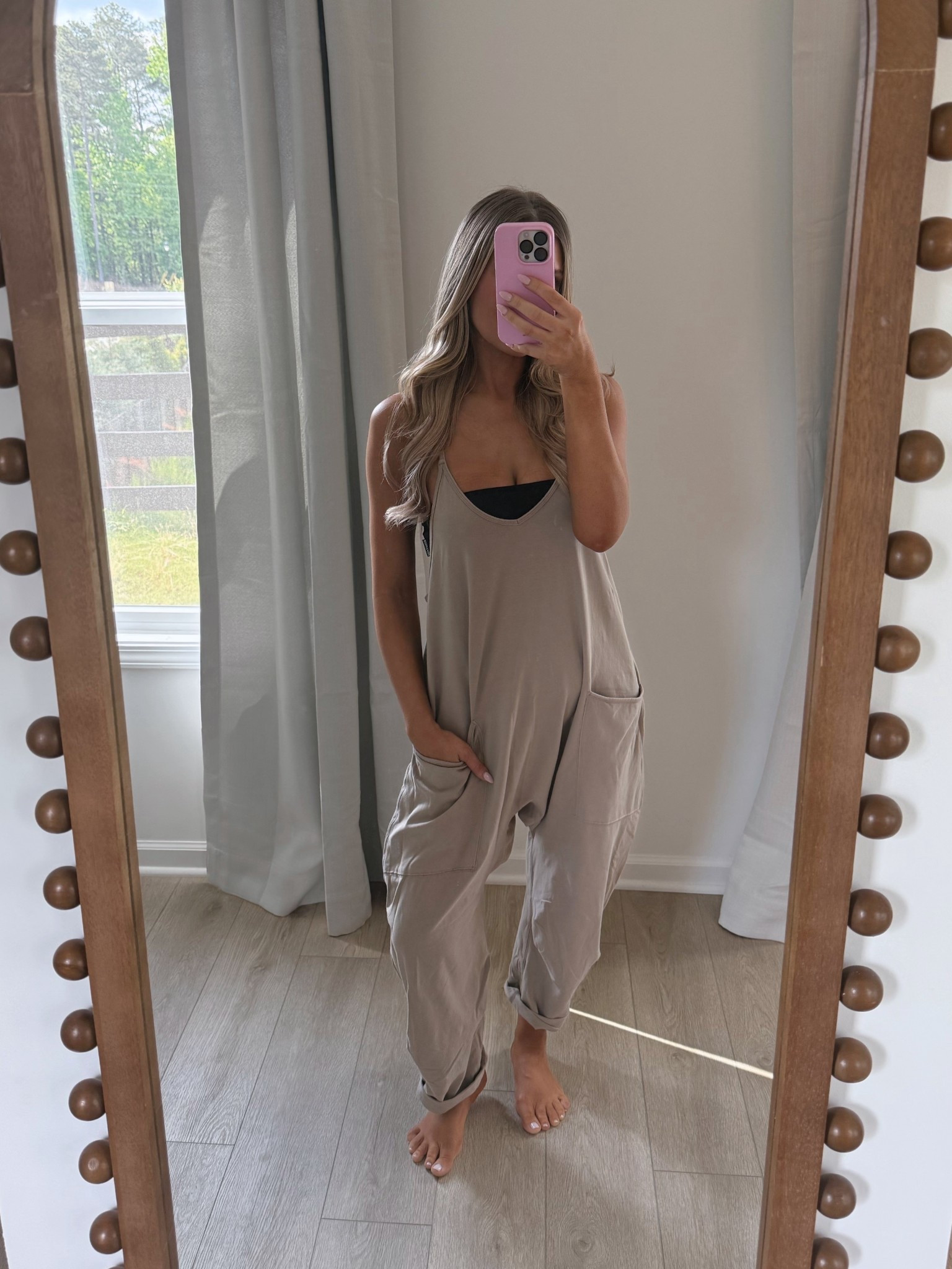 the ultimate lounging fit 🤍 

#LTKootd #LTKSaleAlert #LTKdayinmylife