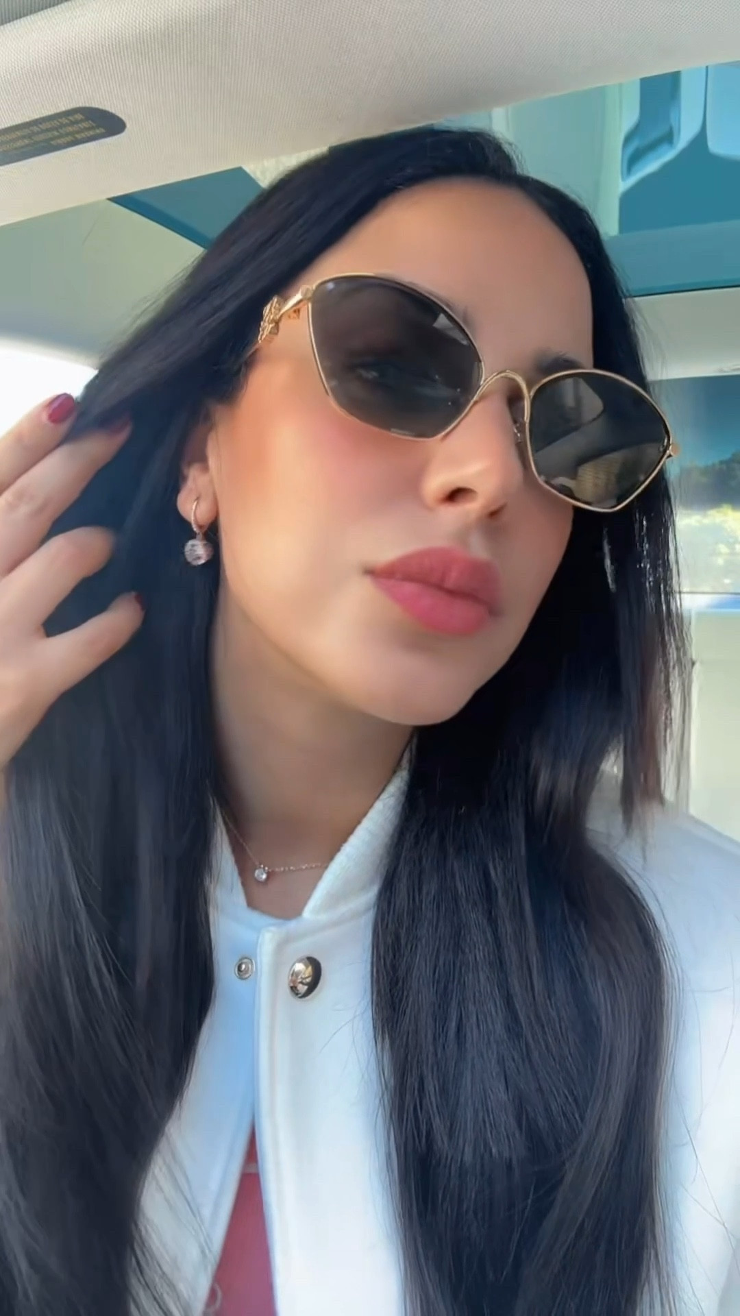 The only it girl sunglasses you will need in 2026 i have linked them on sale too. And the drop earrings I always get compliments on. Chic combo, Sophisticated not really your boring old money style 

#LTKautumn #LTKwinter #LTKsale